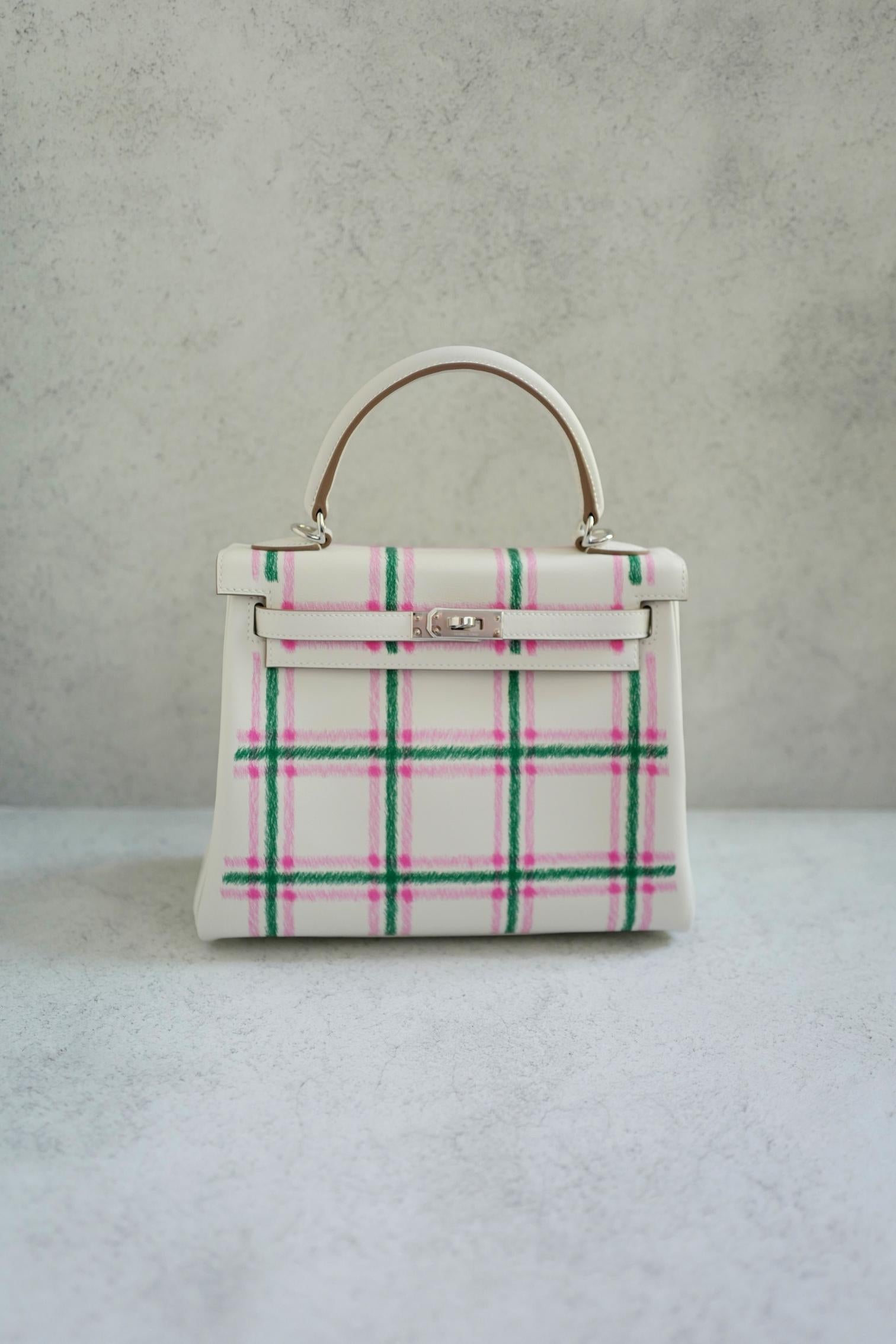 BNIB Hermès Kelly 25 Sellier Tartan Pattern White Leather Handbag PHW in vendita 12