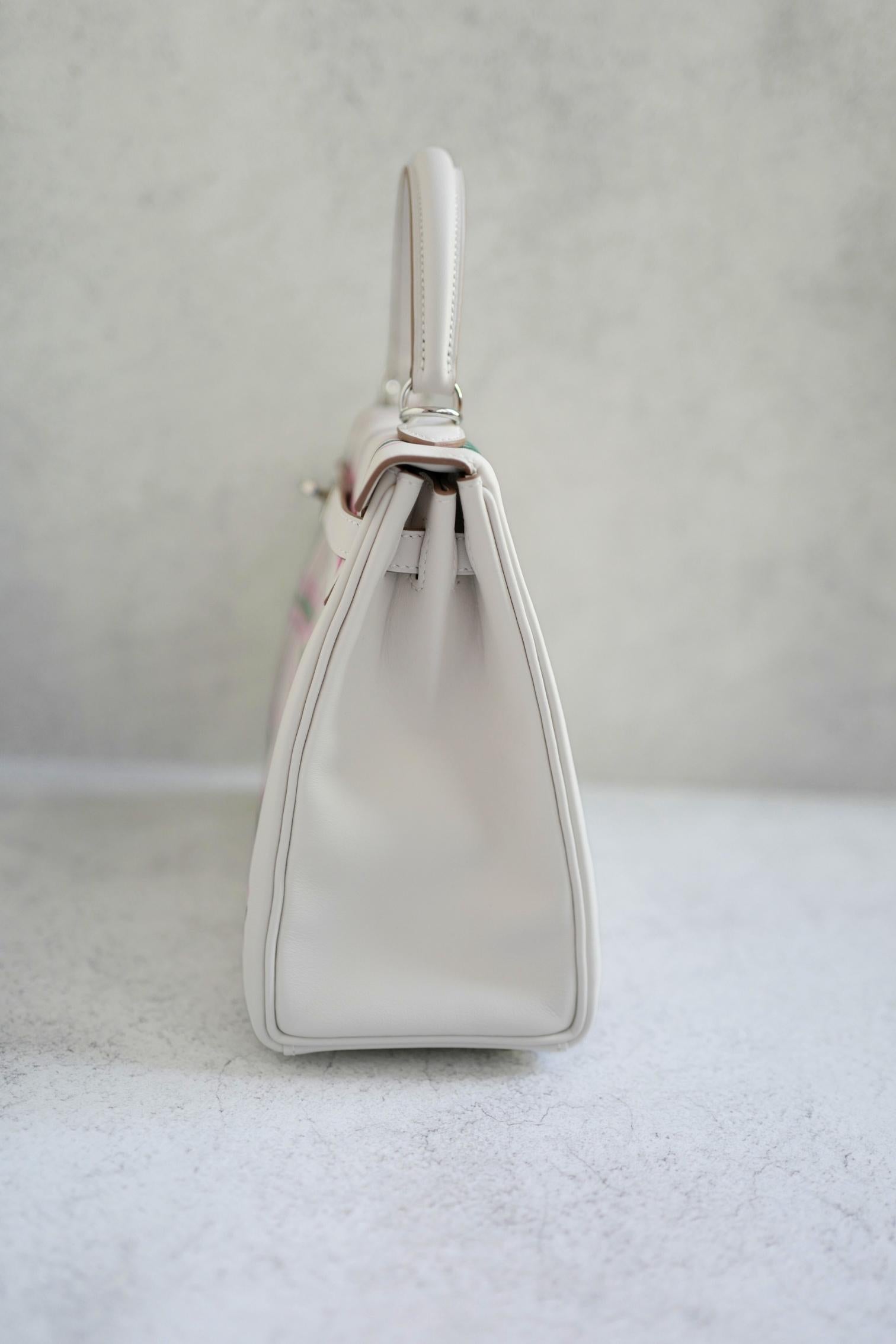 Donna BNIB Hermès Kelly 25 Sellier Tartan Pattern White Leather Handbag PHW in vendita