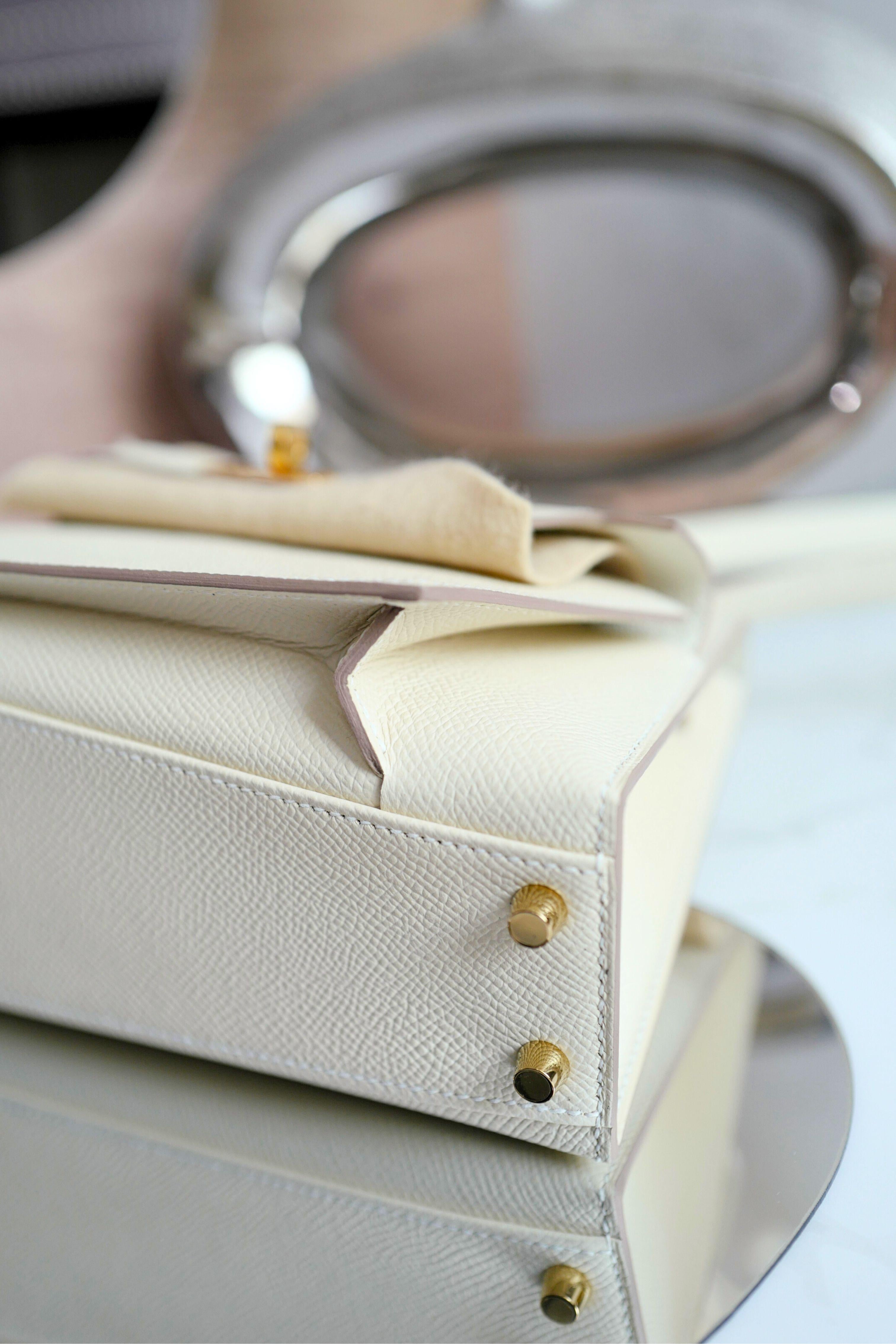 BNIB Hermes Kelly En Desordre Craie Epsom Gold HW Limited Edition For Sale 6