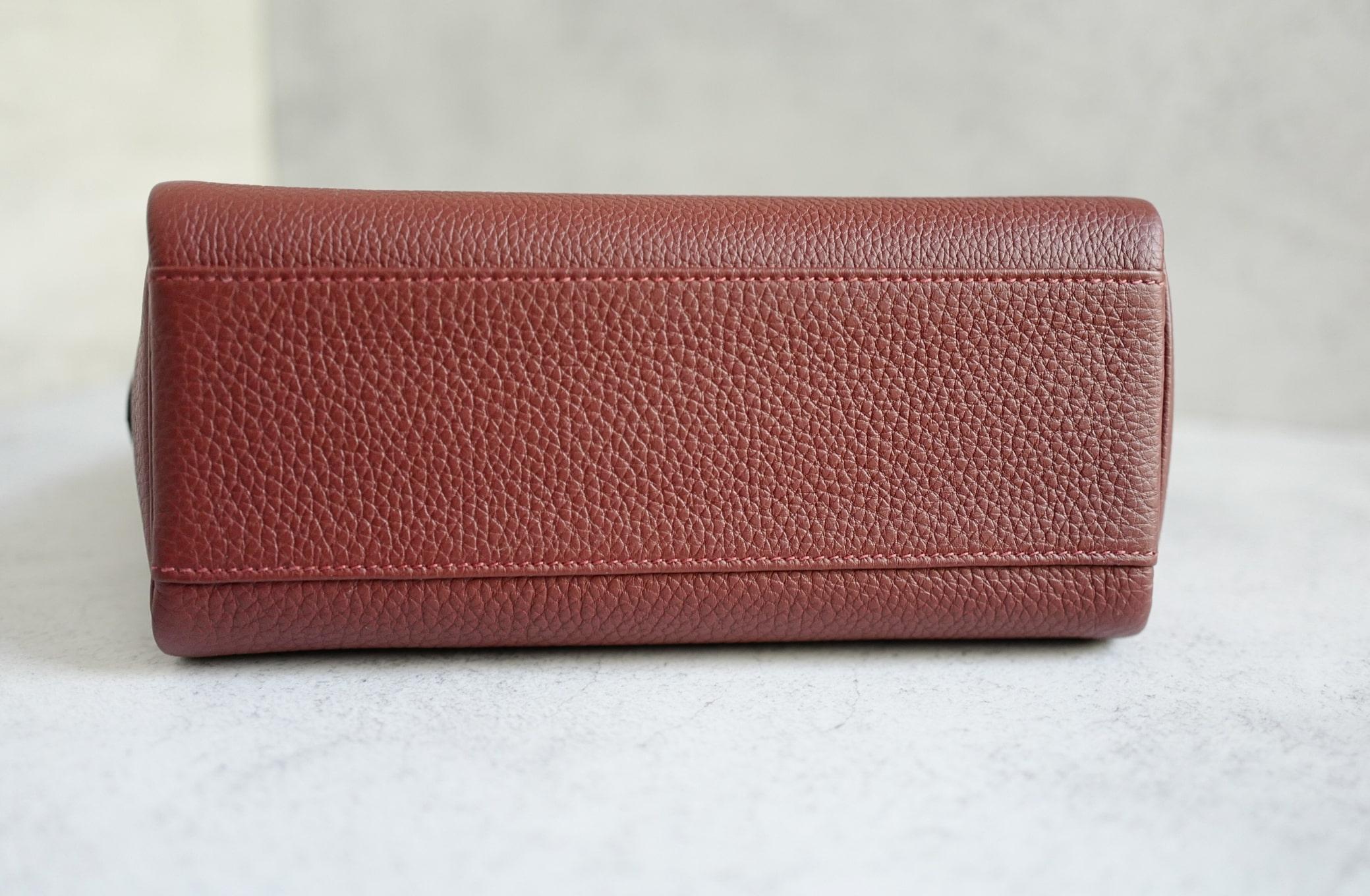 BNIB Hermès Kelly Messenger PM Rouge H Togo Leather Bag with Palladium Hardware Damen im Angebot