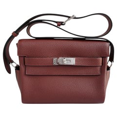 BNIB Hermès Kelly Messenger PM Rouge H Togo Leather Bag with Palladium Hardware