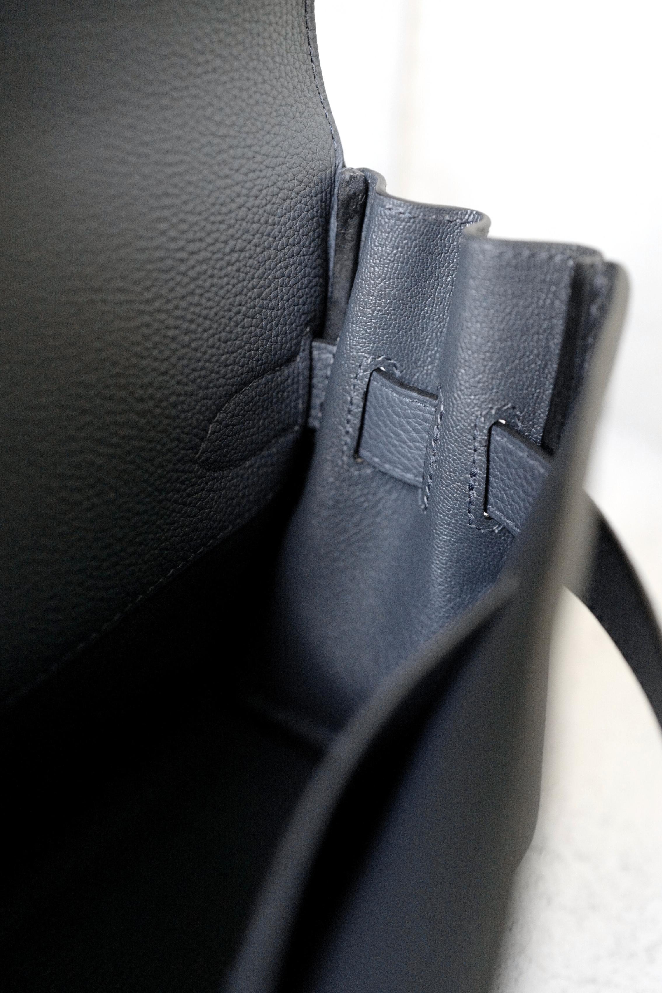 BNIB Hermès Kelly Messenger PM Veau Togo Bag Gris Misty Palladium Hardware K en vente 13