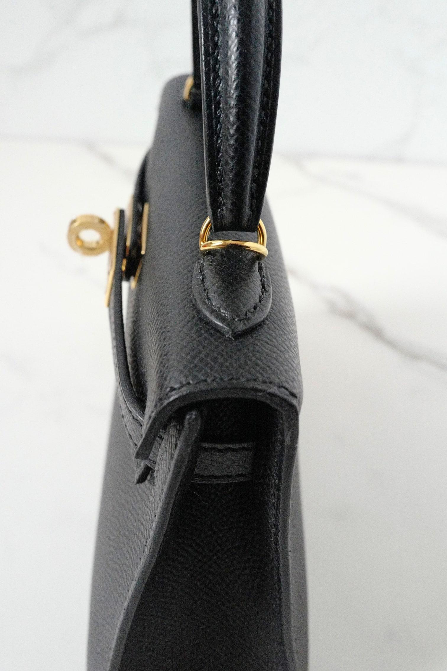 BNIB Hermès Mini Kelly 20 Black Epsom Leather with Gold Hardware Stamp W en venta 8