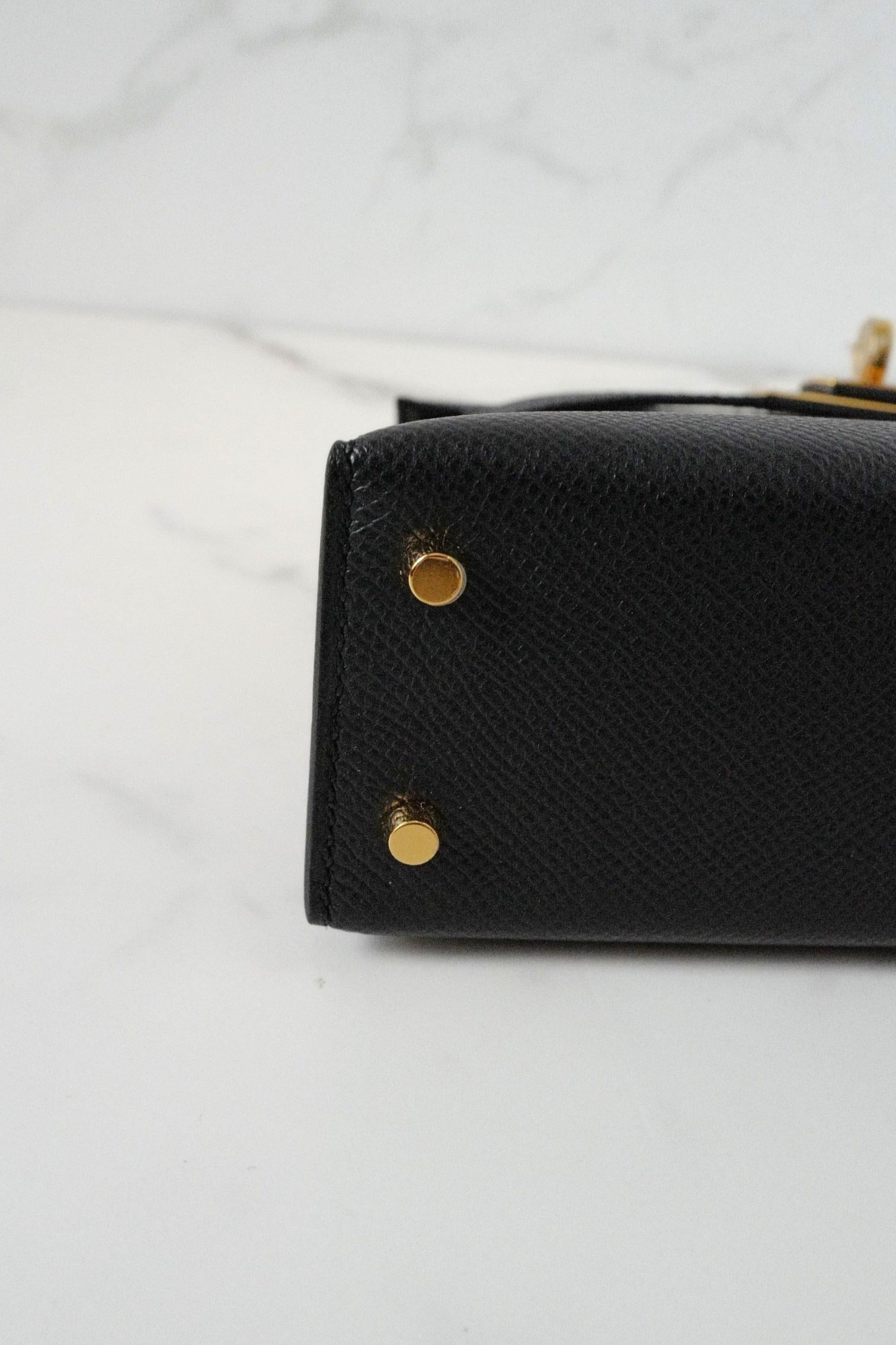BNIB Hermès Mini Kelly 20 Black Epsom Leather with Gold Hardware Stamp W en venta 4