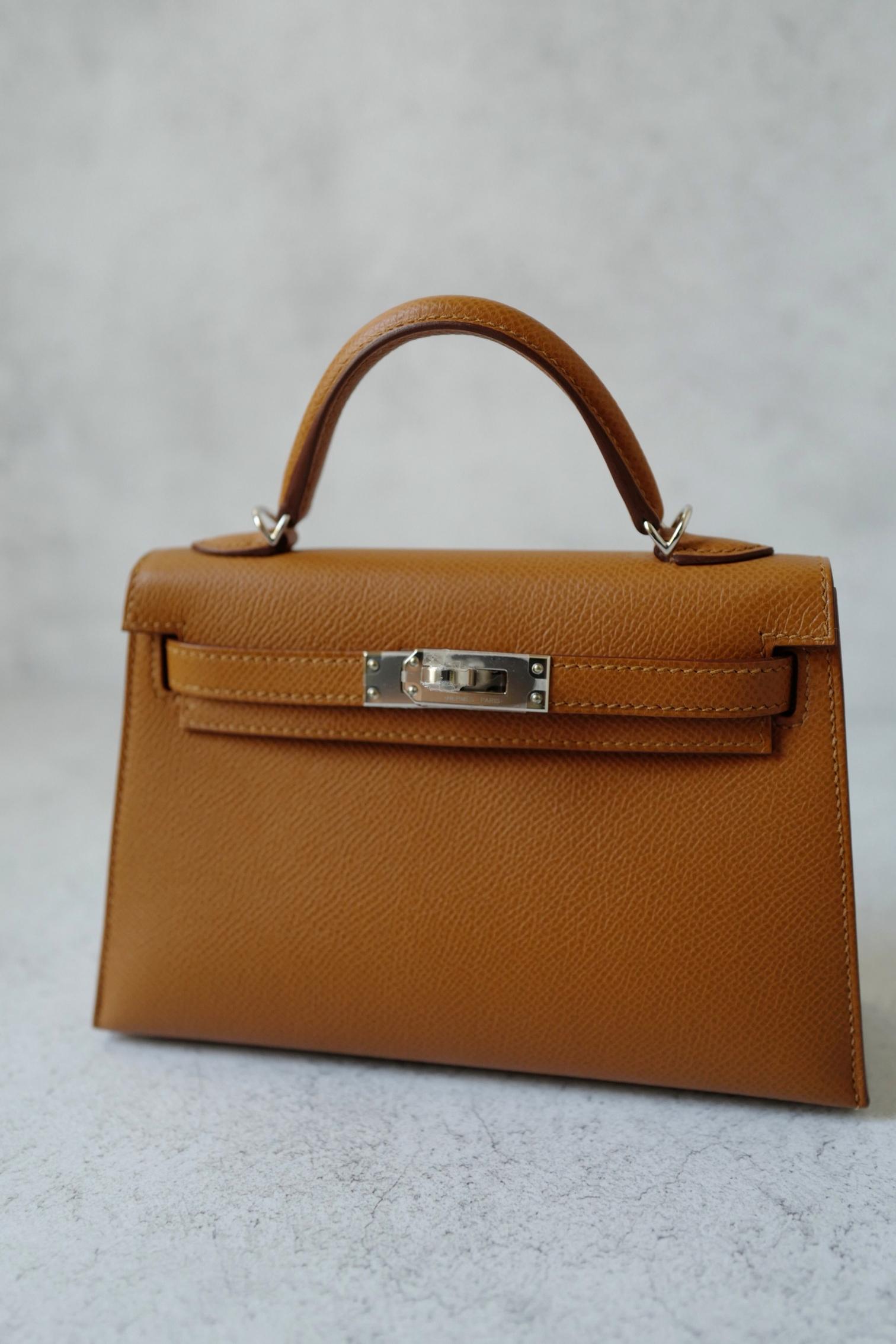 BNIB Hermès Mini Kelly 20 HSS Gold Epsom Leder Palladium Hardware 2025 im Angebot 8