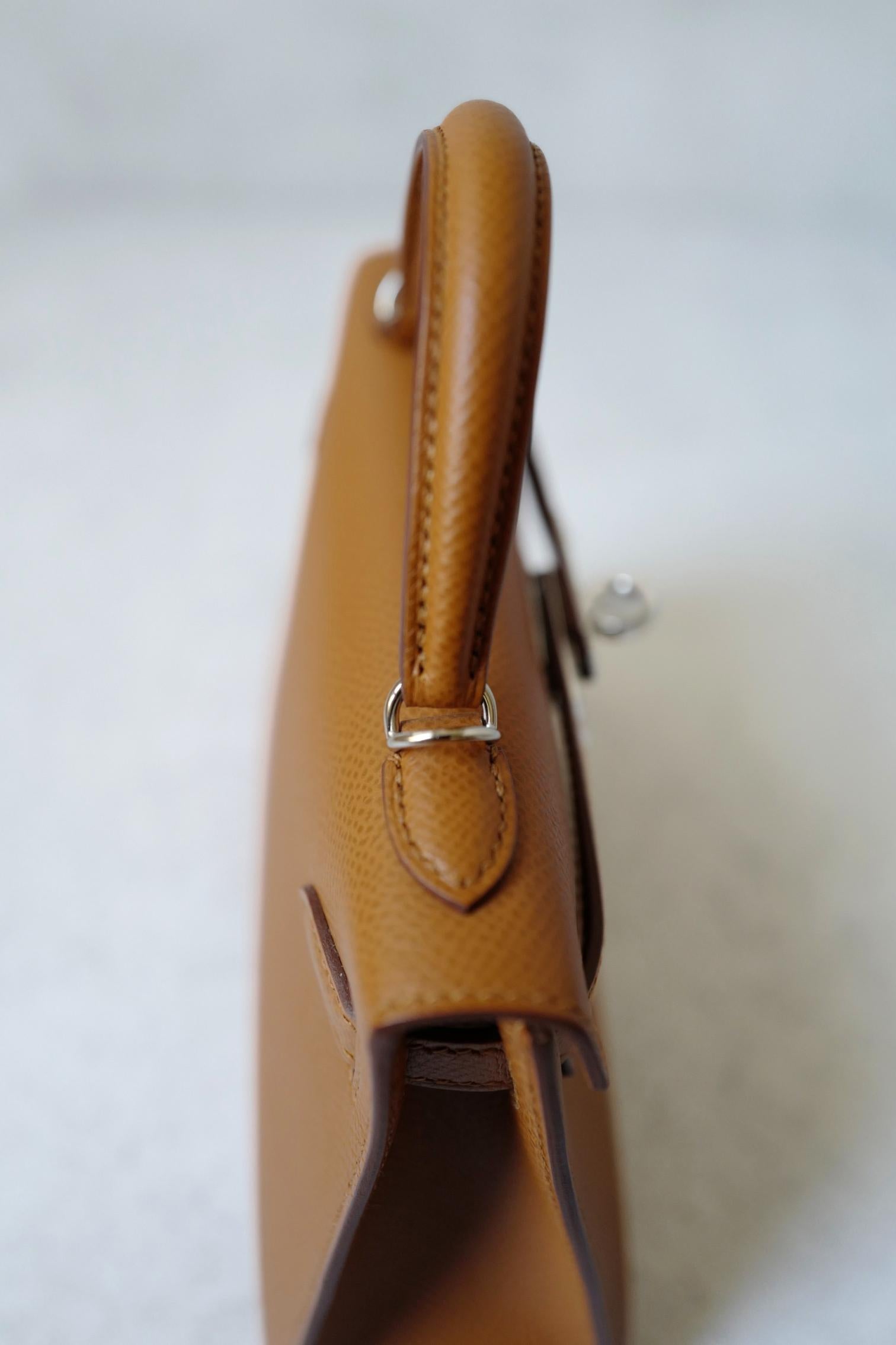 BNIB Hermès Mini Kelly 20 HSS Gold Epsom Leder Palladium Hardware 2025 im Angebot 10