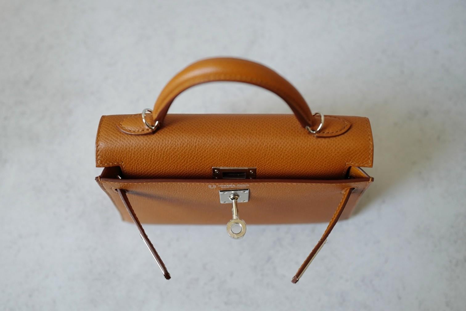 BNIB Hermès Mini Kelly 20 HSS Gold Epsom Leder Palladium Hardware 2025 im Zustand „Neu“ im Angebot in Forest Park, GA
