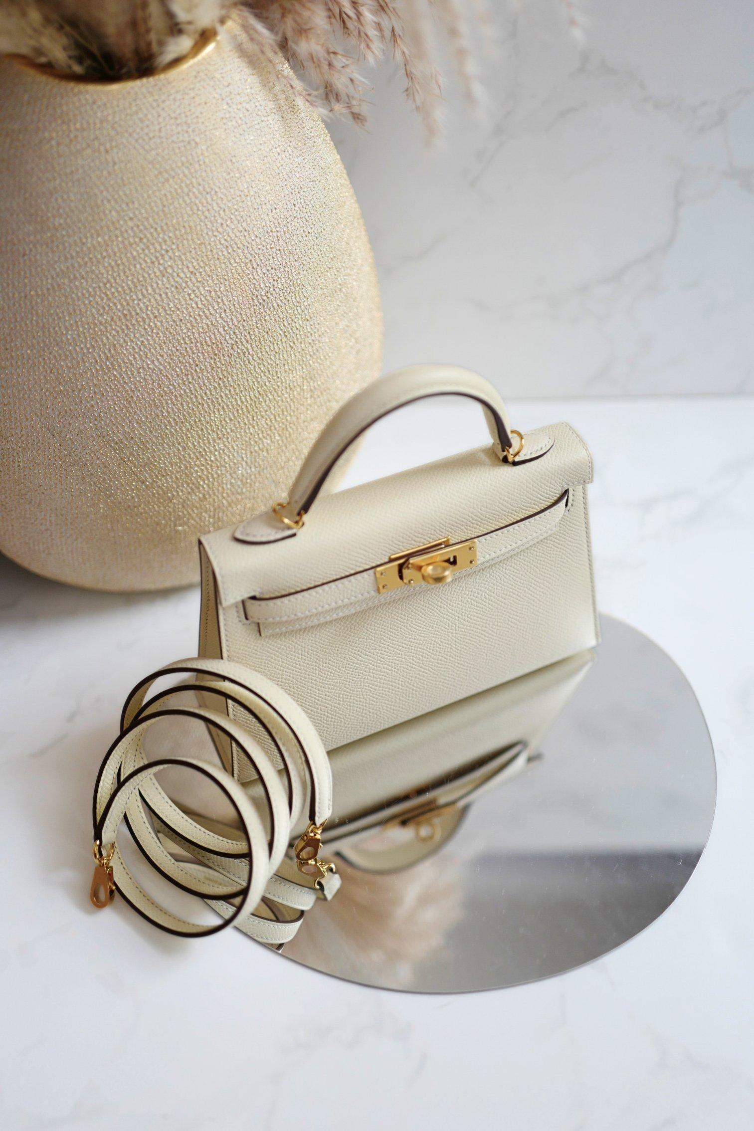 BNIB Hermès Mini Kelly 20 in Nata Epsom Leather Gold HW en venta 14