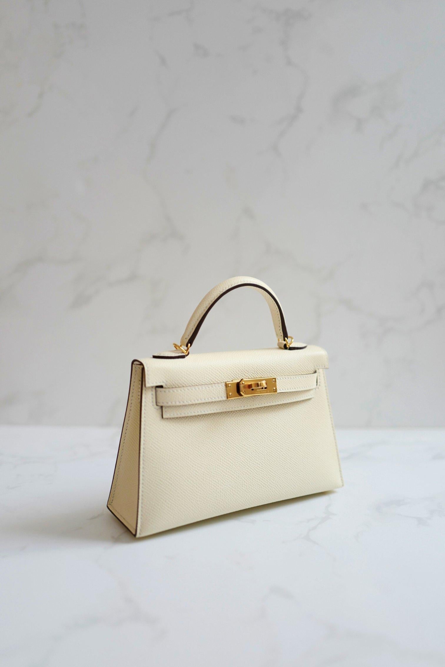 BNIB Hermès Mini Kelly 20 in Nata Epsom Leather Gold HW en venta 15
