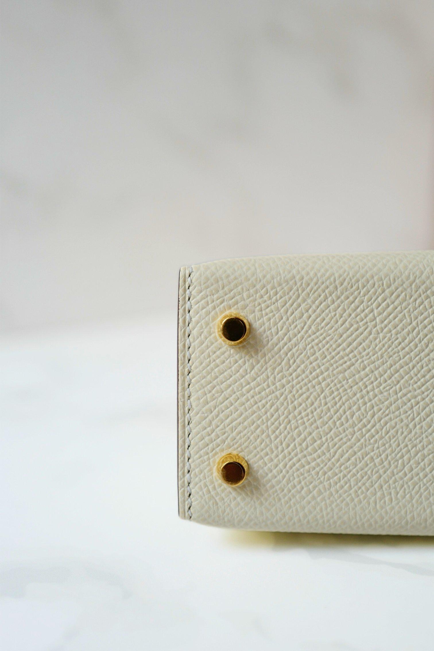 BNIB Hermès Mini Kelly 20 in Nata Epsom Leather Gold HW en venta 3