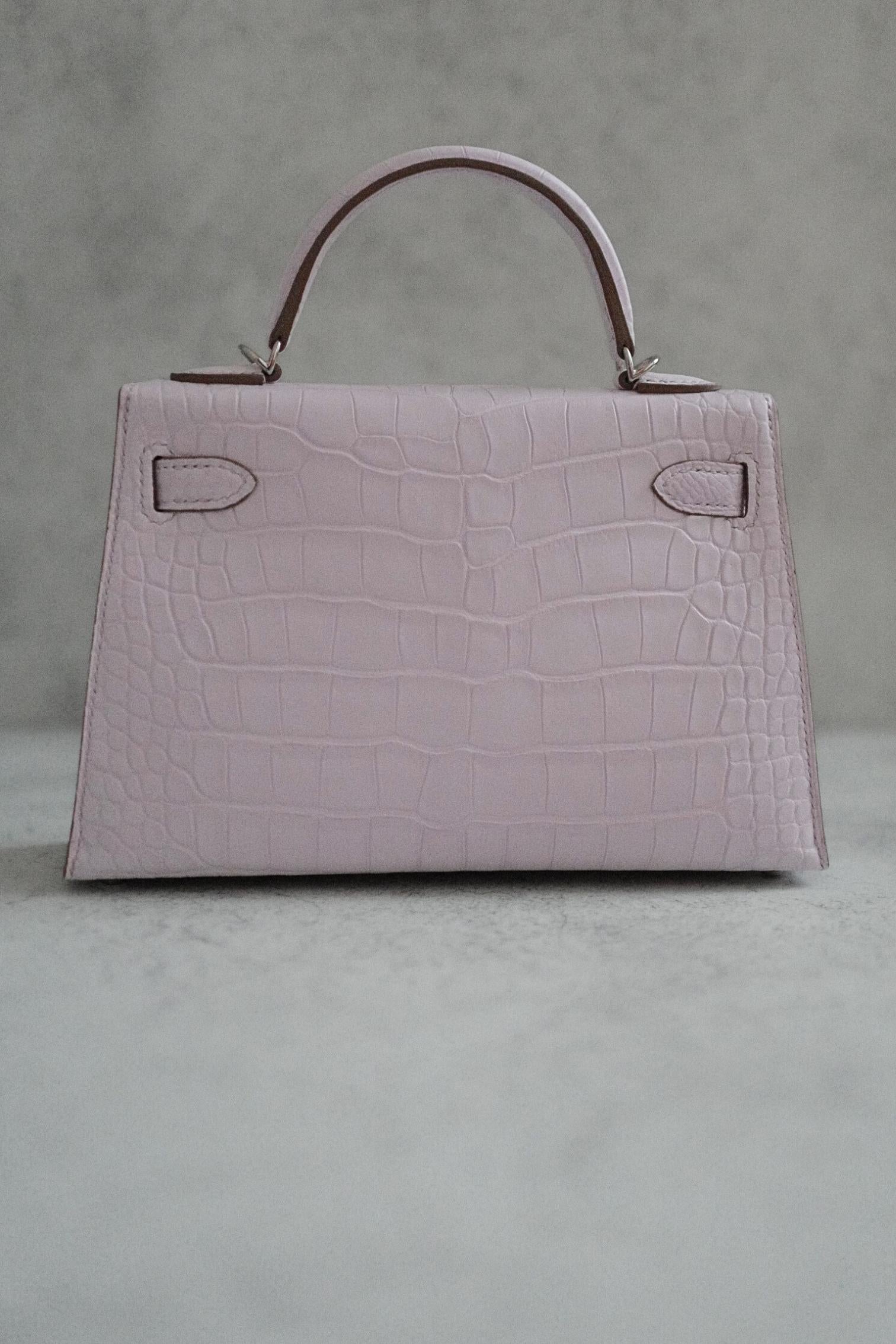 BNIB Hermès Mini Kelly 20 Mauve Pale Matte Alligator Palladium Hardware K Stempel im Zustand „Neu“ im Angebot in Forest Park, GA