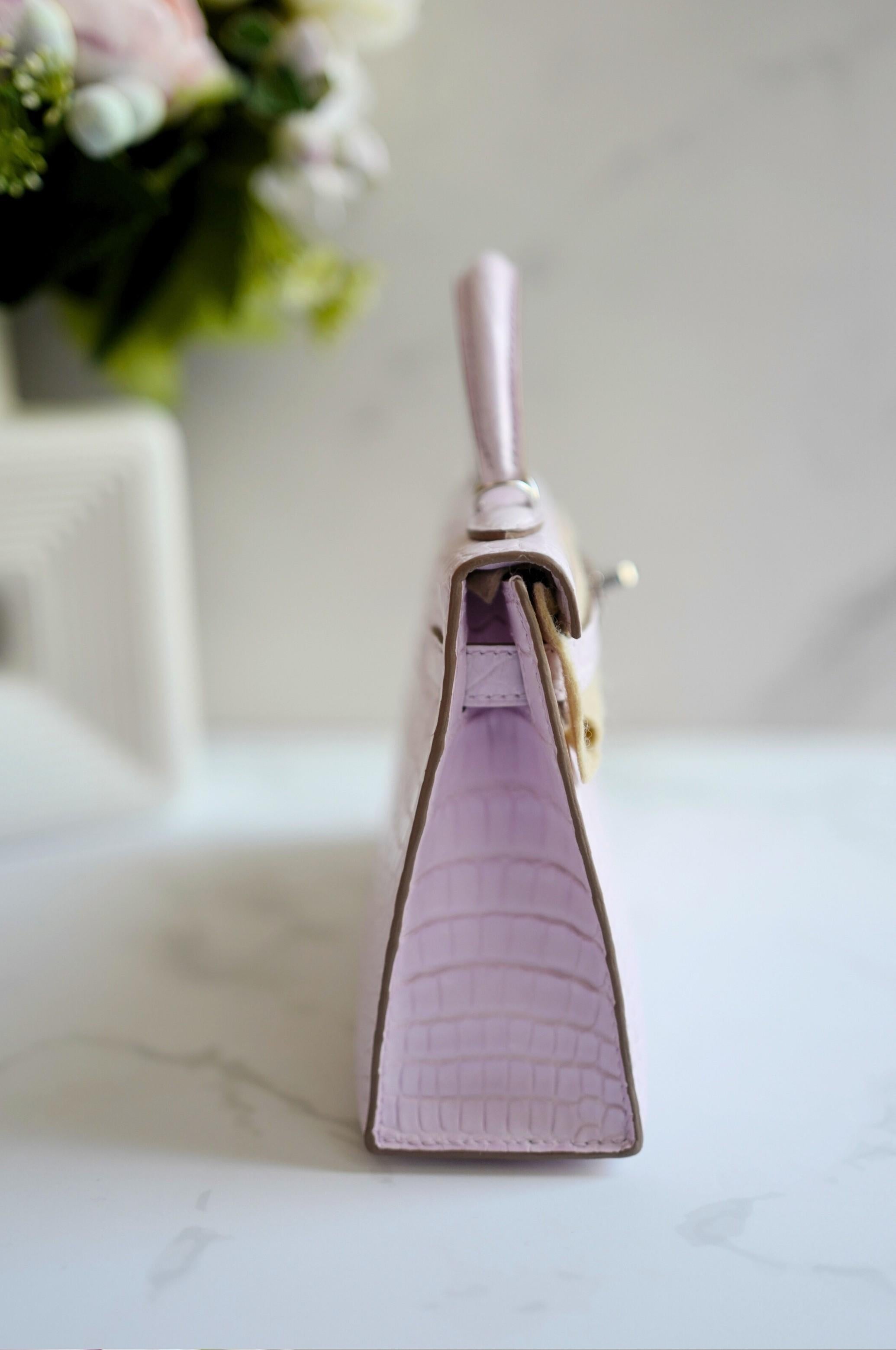 BNIB Hermès Mini Kelly 20 Mauve Pale Matte Alligator Palladium Hardware K Stamp in vendita 3
