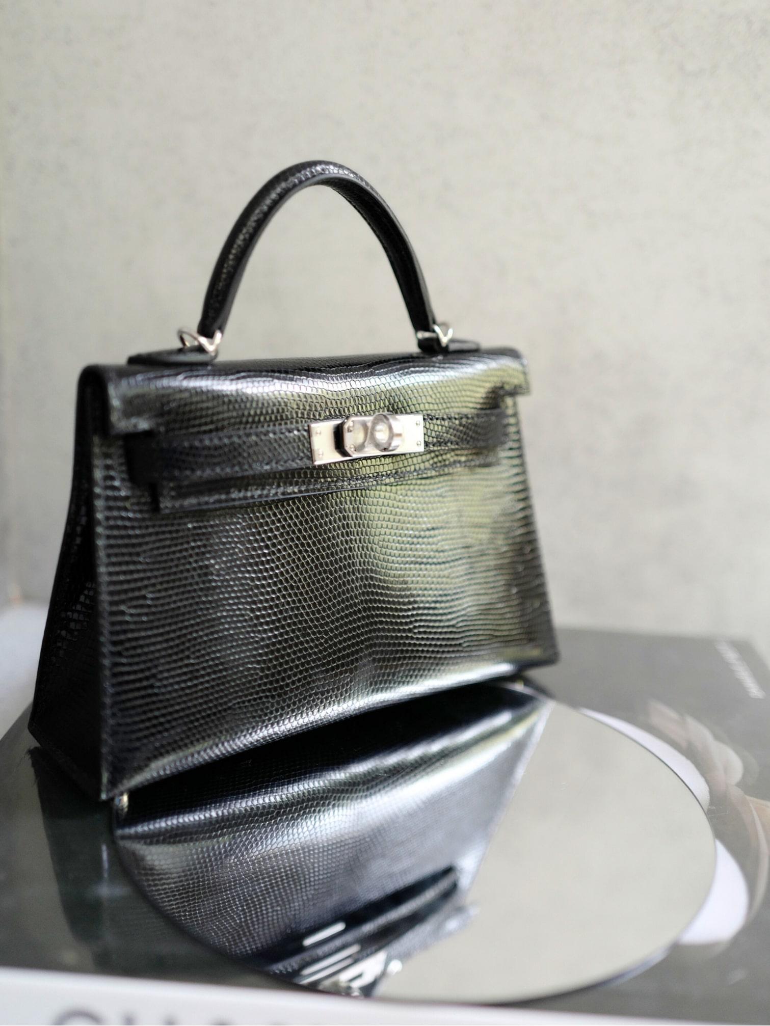 BNIB Hermès Mini Kelly 20 Noir Black Lizard Palladium Hardware Stamp W 2025 en venta 12