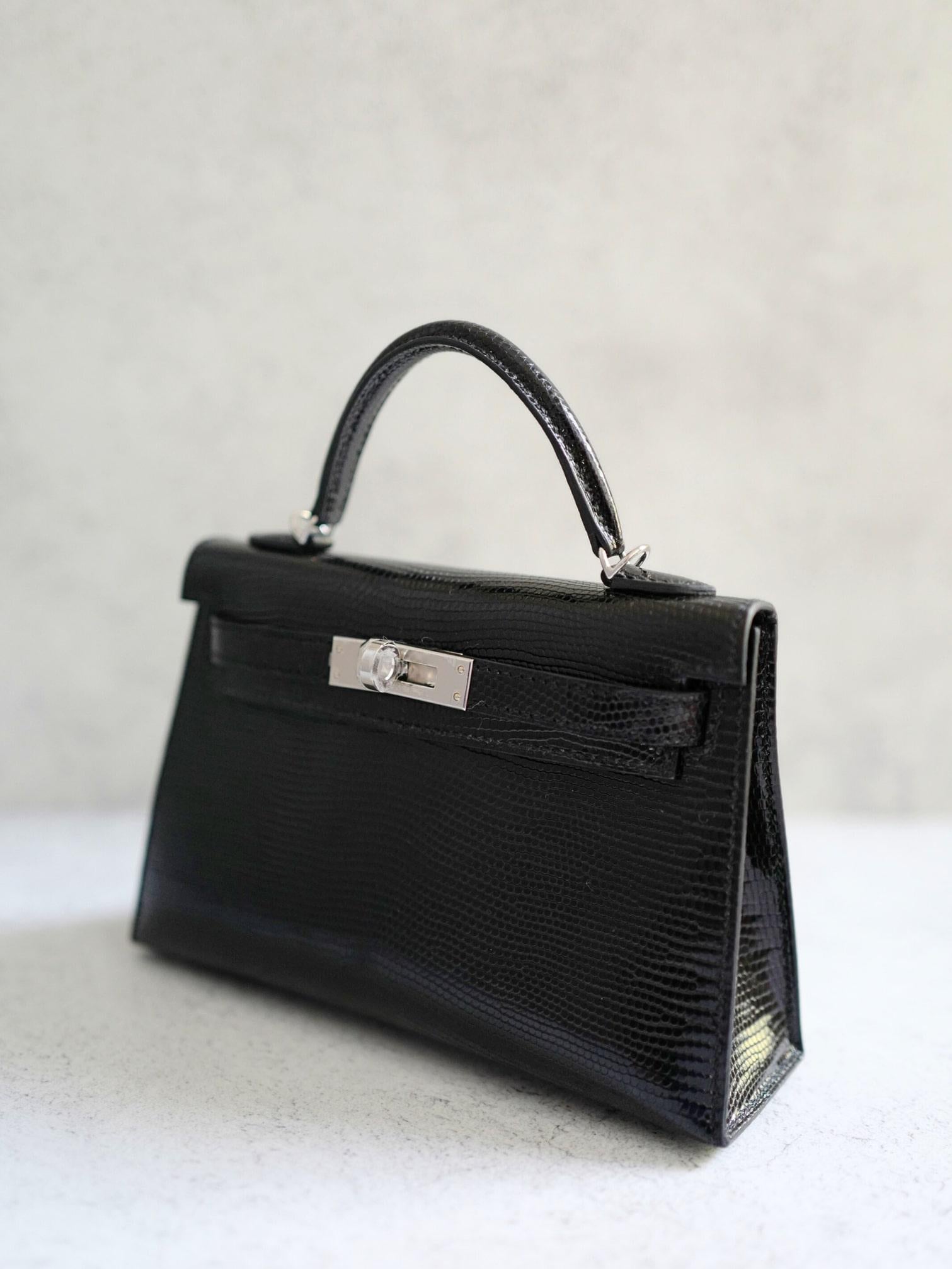BNIB Hermès Mini Kelly 20 Noir Black Lizard Palladium Hardware Stamp W 2025 en venta 14