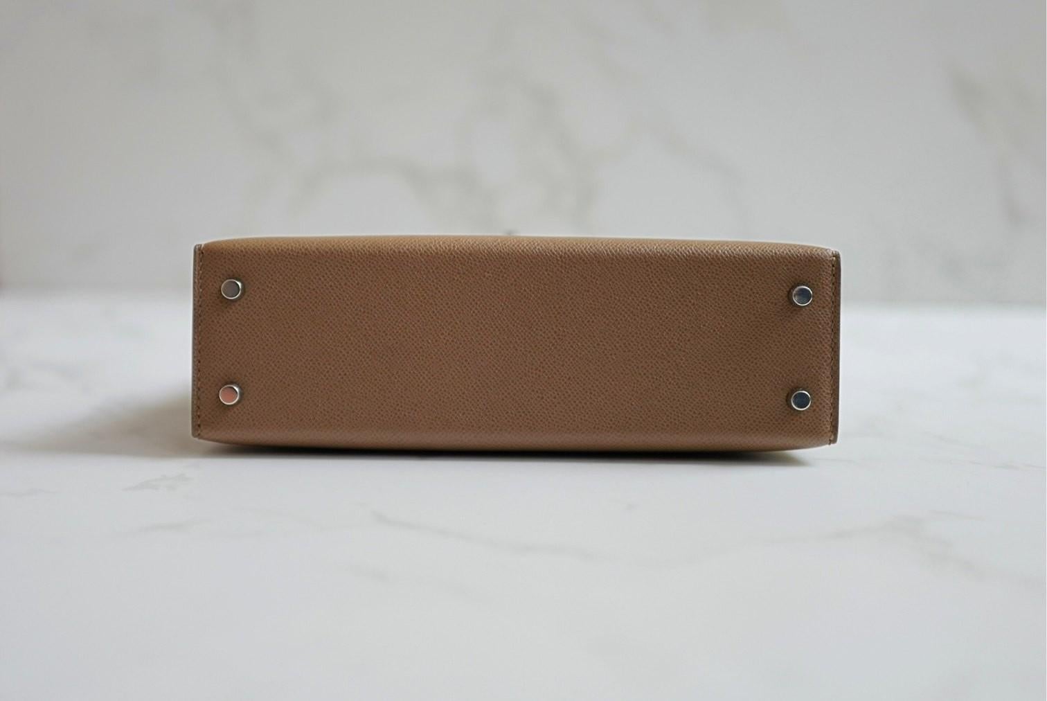 BNIB Hermes Mini Kelly touch Madame/Shiny Alligator in Etoupe Beige Sable PHW en venta 4