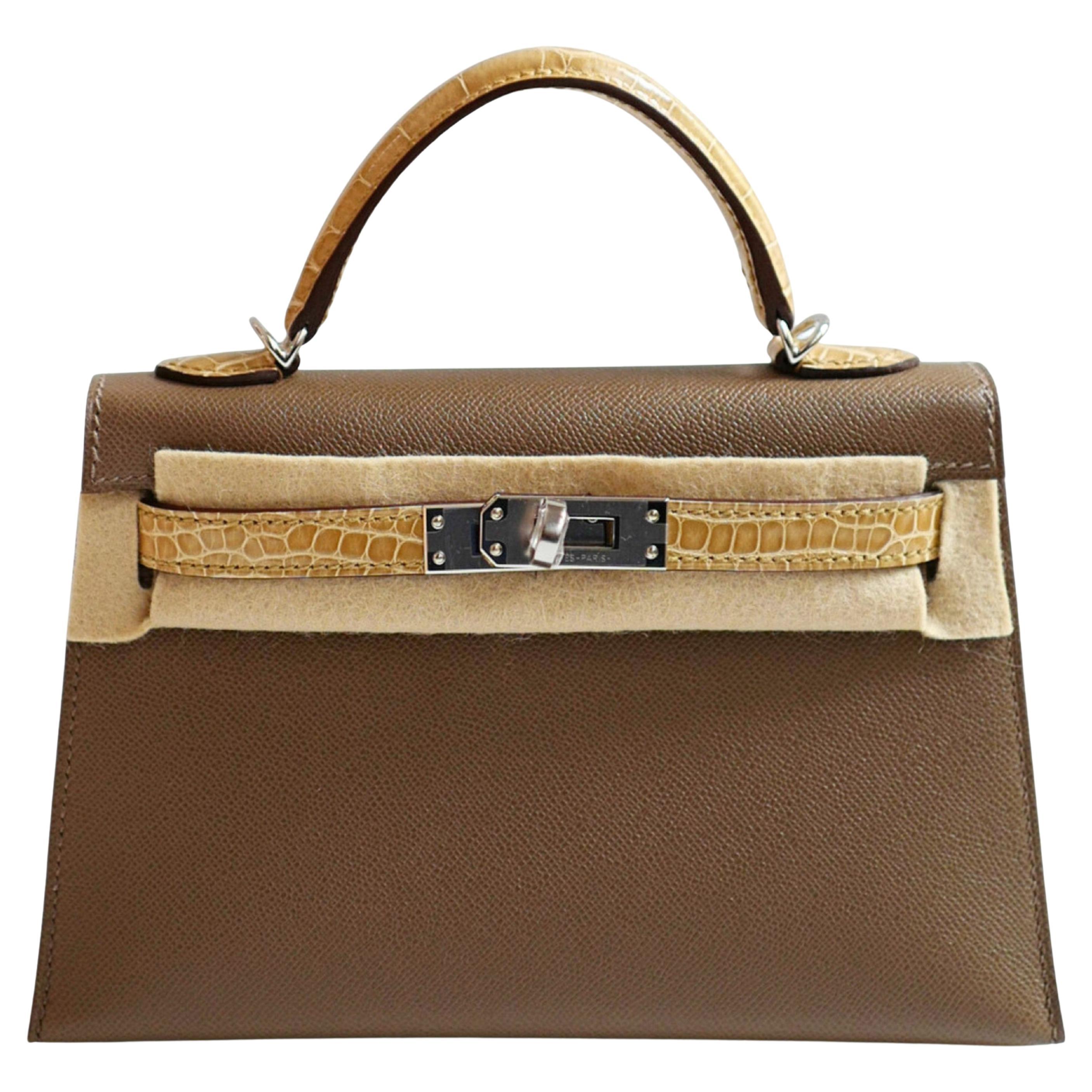 BNIB Hermes Mini Kelly touch Madame/Shiny Alligator in Etoupe Beige Sable PHW en venta