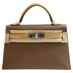 BNIB Hermes Mini Kelly touch Madame/Shiny Alligator in Etoupe Beige Sable PHW