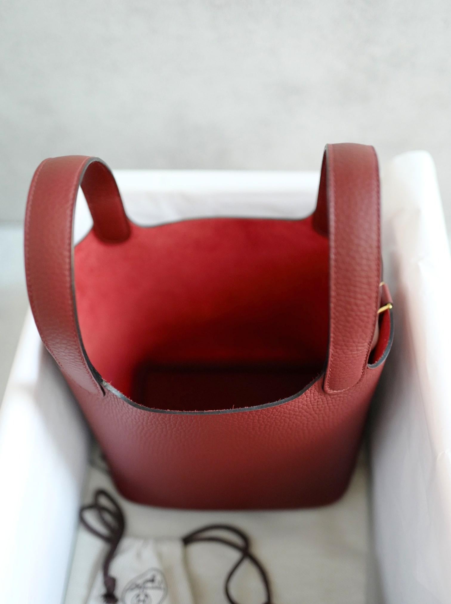 BNIB Hermès Picotin 18 Bag Rouge H Clemence Leather with Gold Hardware en vente 5