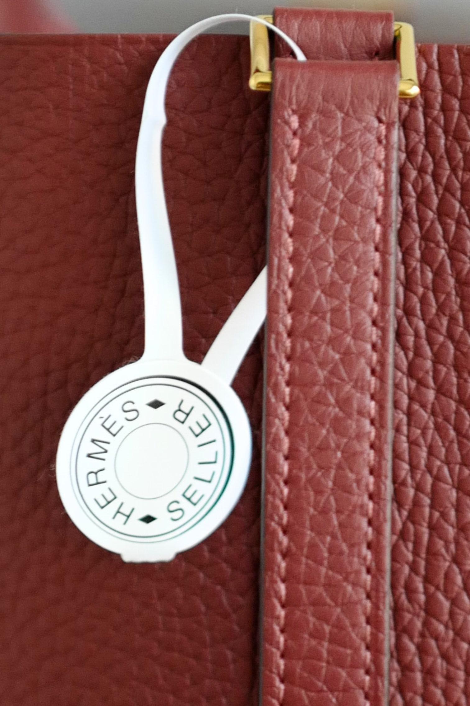 BNIB Hermès Picotin 18 Bag Rouge H Clemence Leather with Gold Hardware en vente 8
