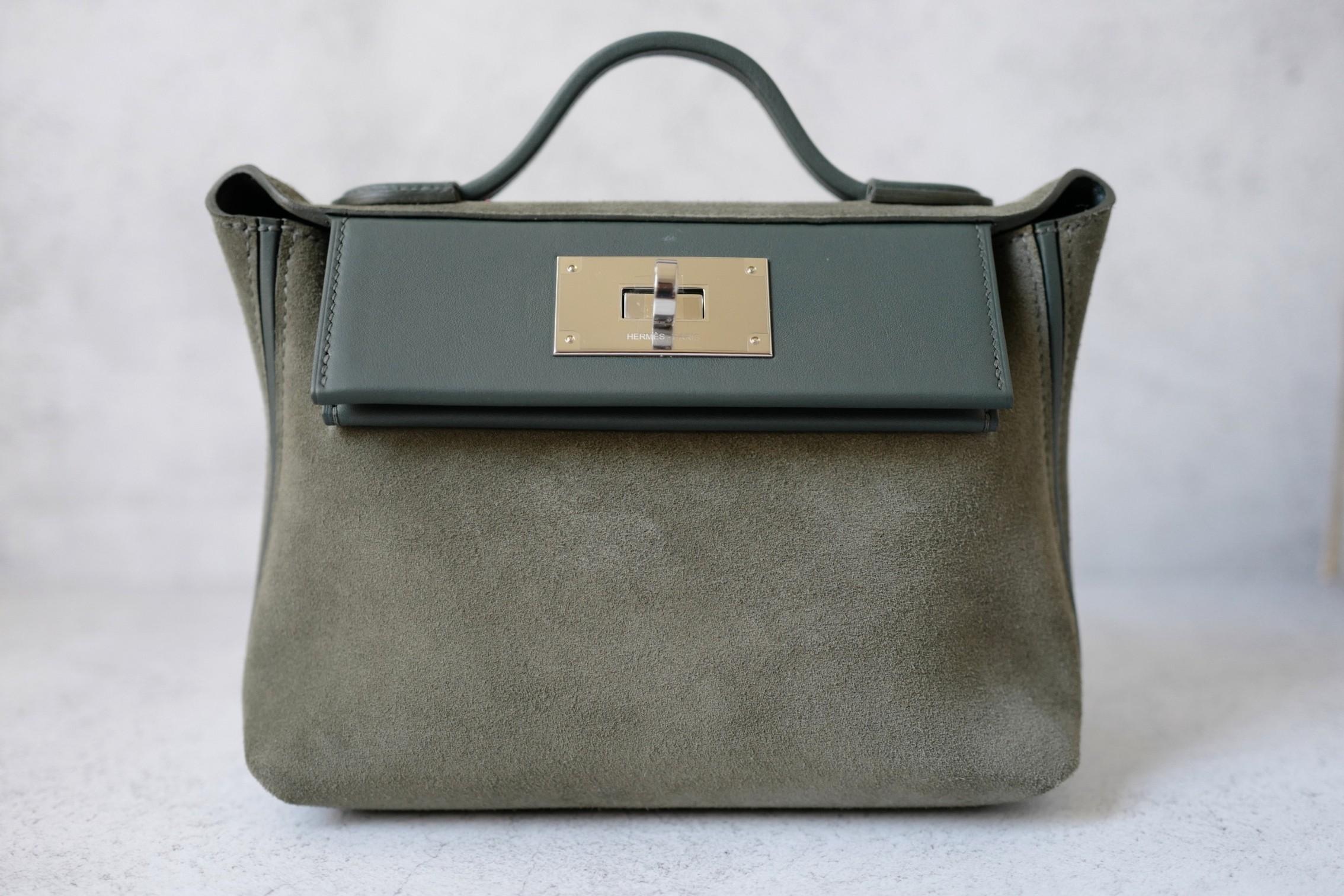 BNIB Hermès Sac 24/24-21 Bag Veau Grizzly & Swift Sable Gris Vert Mangrove PHW Neuf - En vente à Forest Park, GA