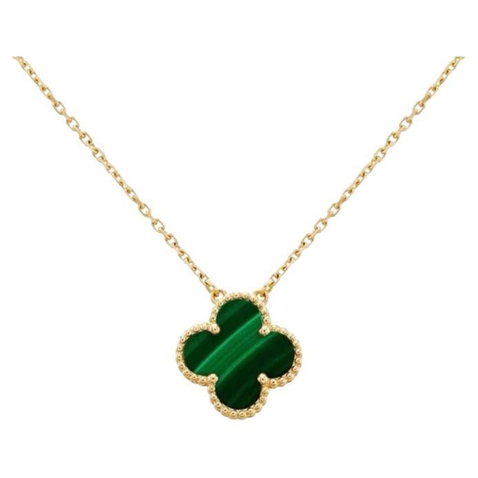 BNIB Van Cleef & Arpels Alhambra Malachite Pendant Necklace in 18k Yellow Gold