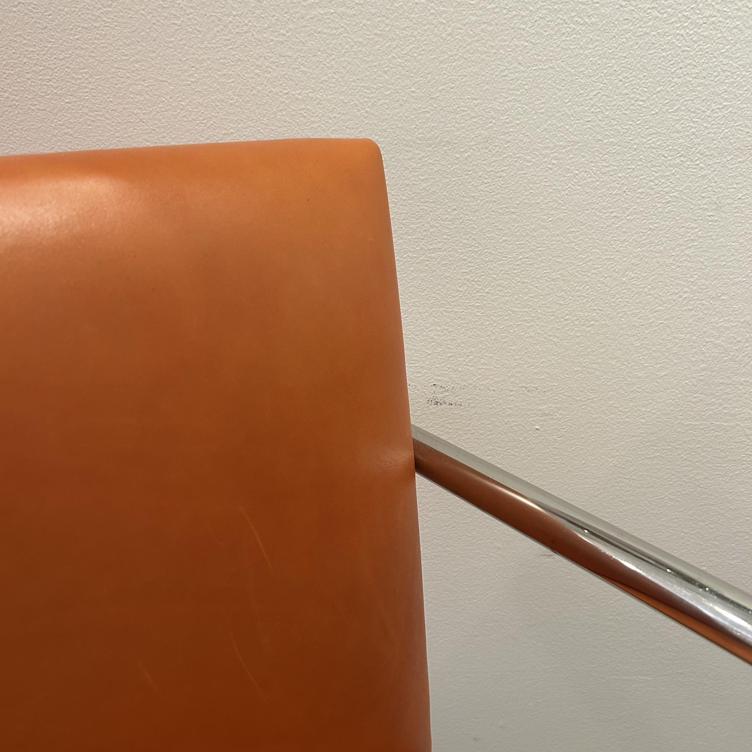 Mid-Century Modern Bnro Tubular Chair For Sale