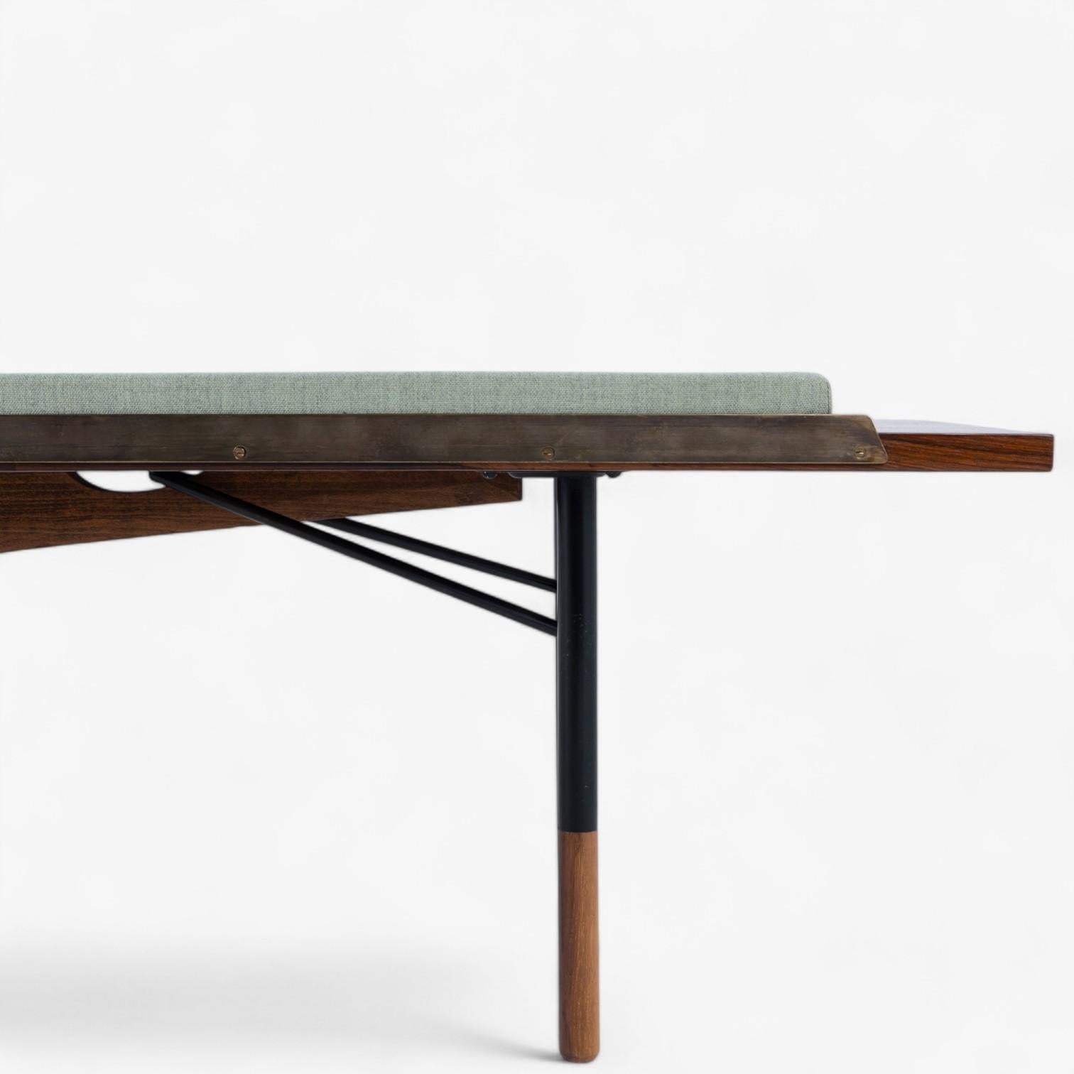 BO 101 - rare bench in Rio rosewood by Finn Juhl For Sale 5