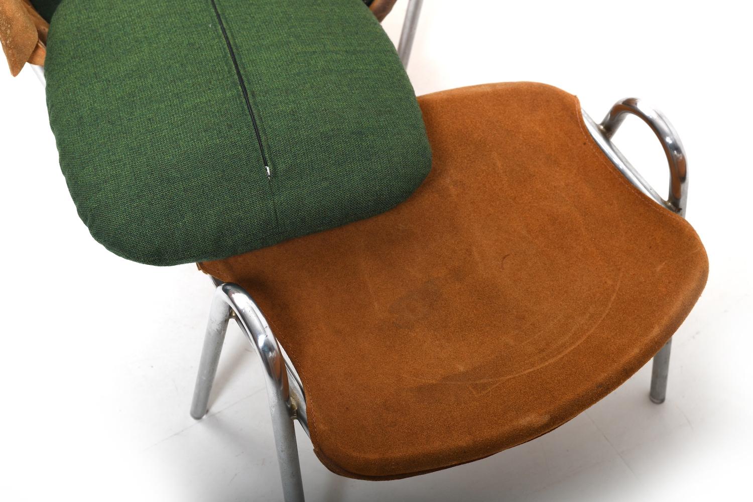 Danish BO-360 lounge chair and Footstool by Erik Ole Jørgensen for Bovirke 1953 For Sale