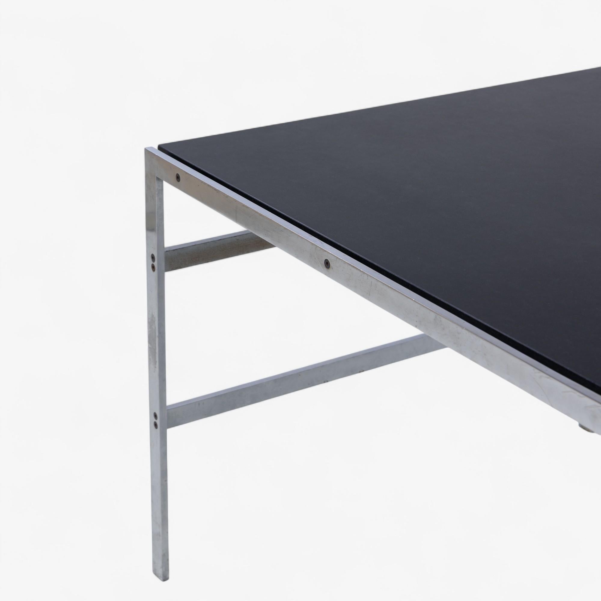 BO 550 - Desk with granite top designed by Fabricius & Kastholm In Good Condition For Sale In Copenhagen, DK