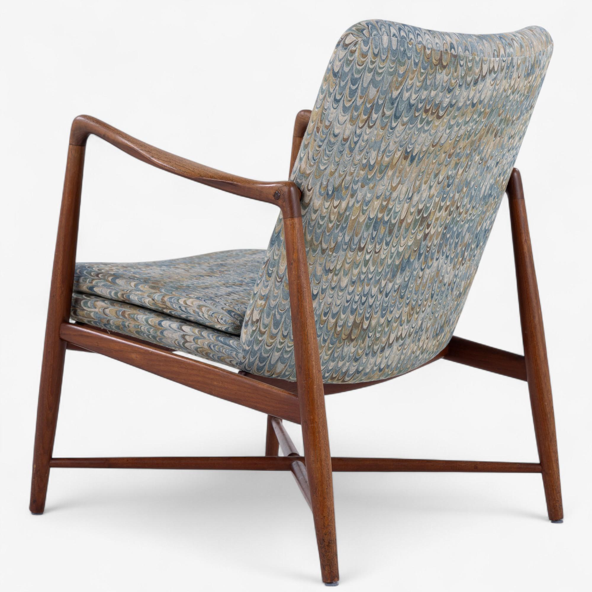 Mid-Century Modern BO 59 - Fauteuil 'Fireplace' en teck massif Finn Juhl en vente