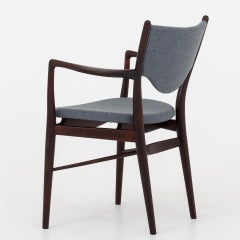 Poltrona BO 72 di Finn Juhl