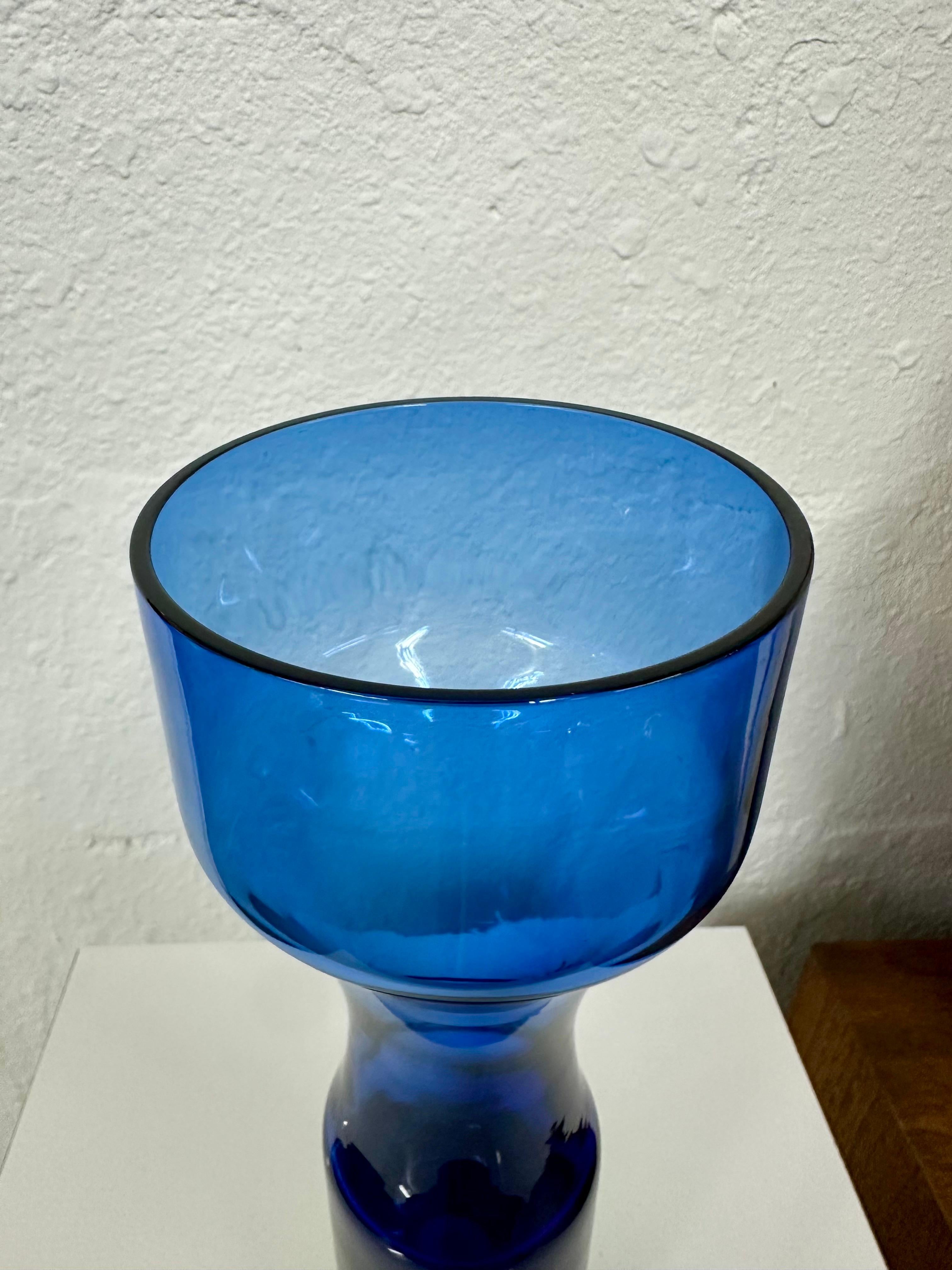Bo Borgström per Åseda Vaso in vetro artistico svedese della metà del secolo scorso, Blu e Verde in vendita 1