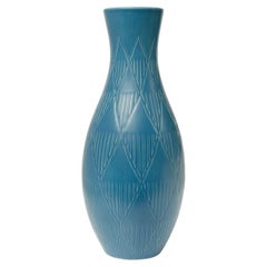 Retro Bo Fajans blue ceramic bulbous vase geometric pattern in relief, Sweden 1940