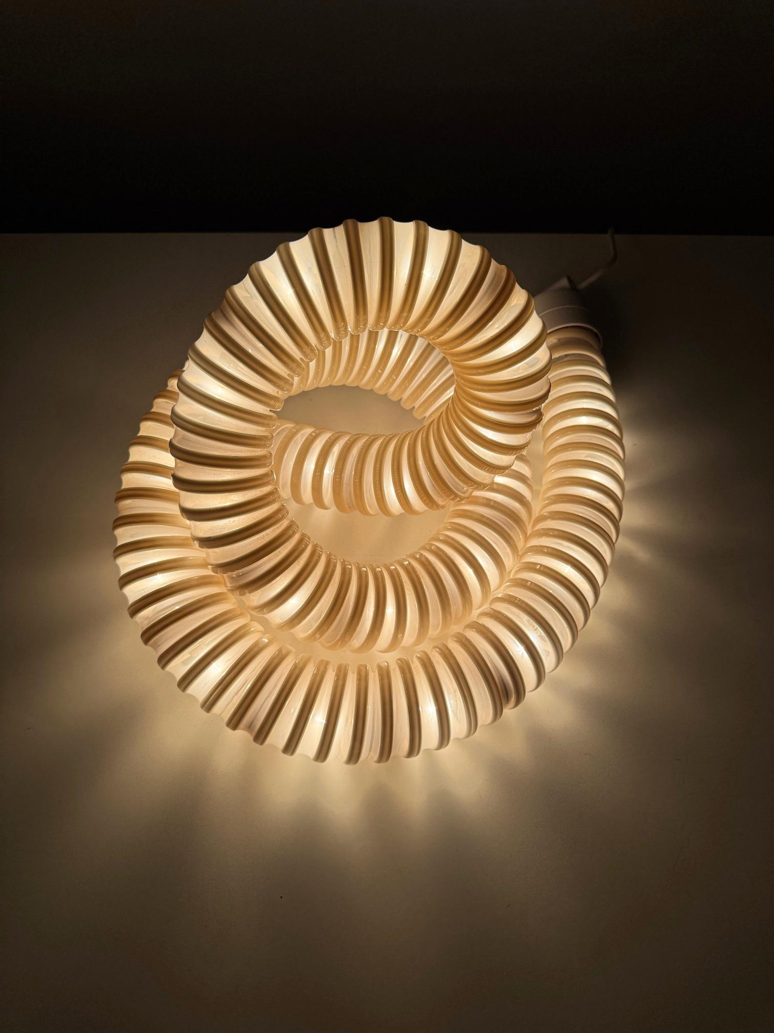 Plastic “Boalum” vintage lamp by Livio Castiglioni & Gianfranco Frattini for Artemide For Sale