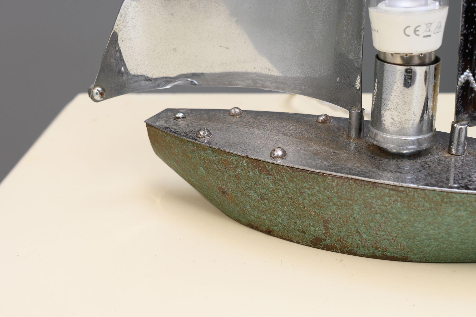 Boat Lamp In Good Condition For Sale In London, England