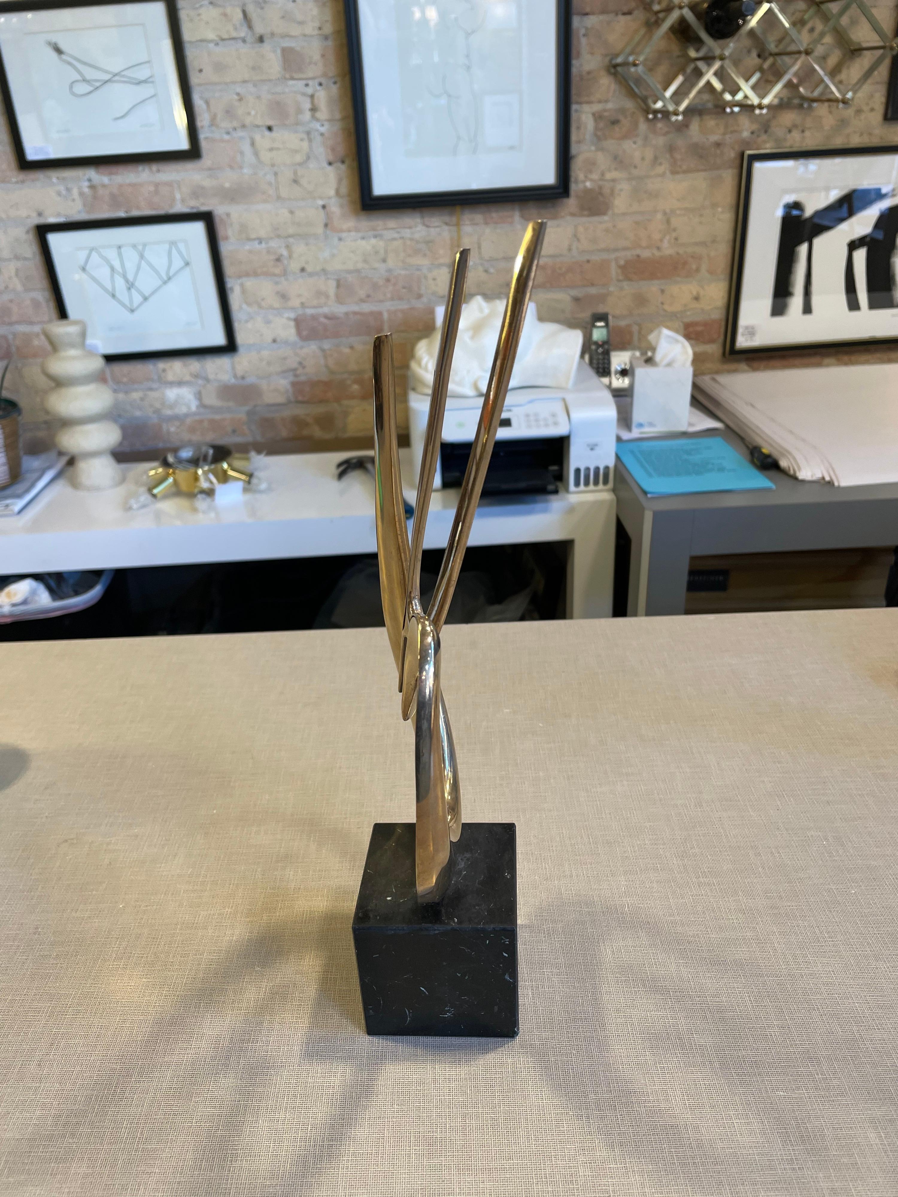 Américain Sculpture abstraite en bronze de Bob Bennett en vente