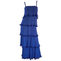 Bob Bugnand - Robe de soirée vintage à volants en mousseline de soie bleu marine, années 1960