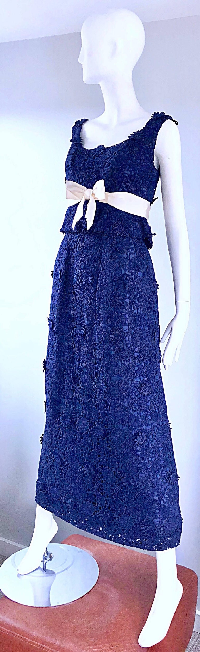 Women's Bob Bugnand Couture 1960s Navy Blue Crochet Lace Vintage 60s Belted Gown For Sale