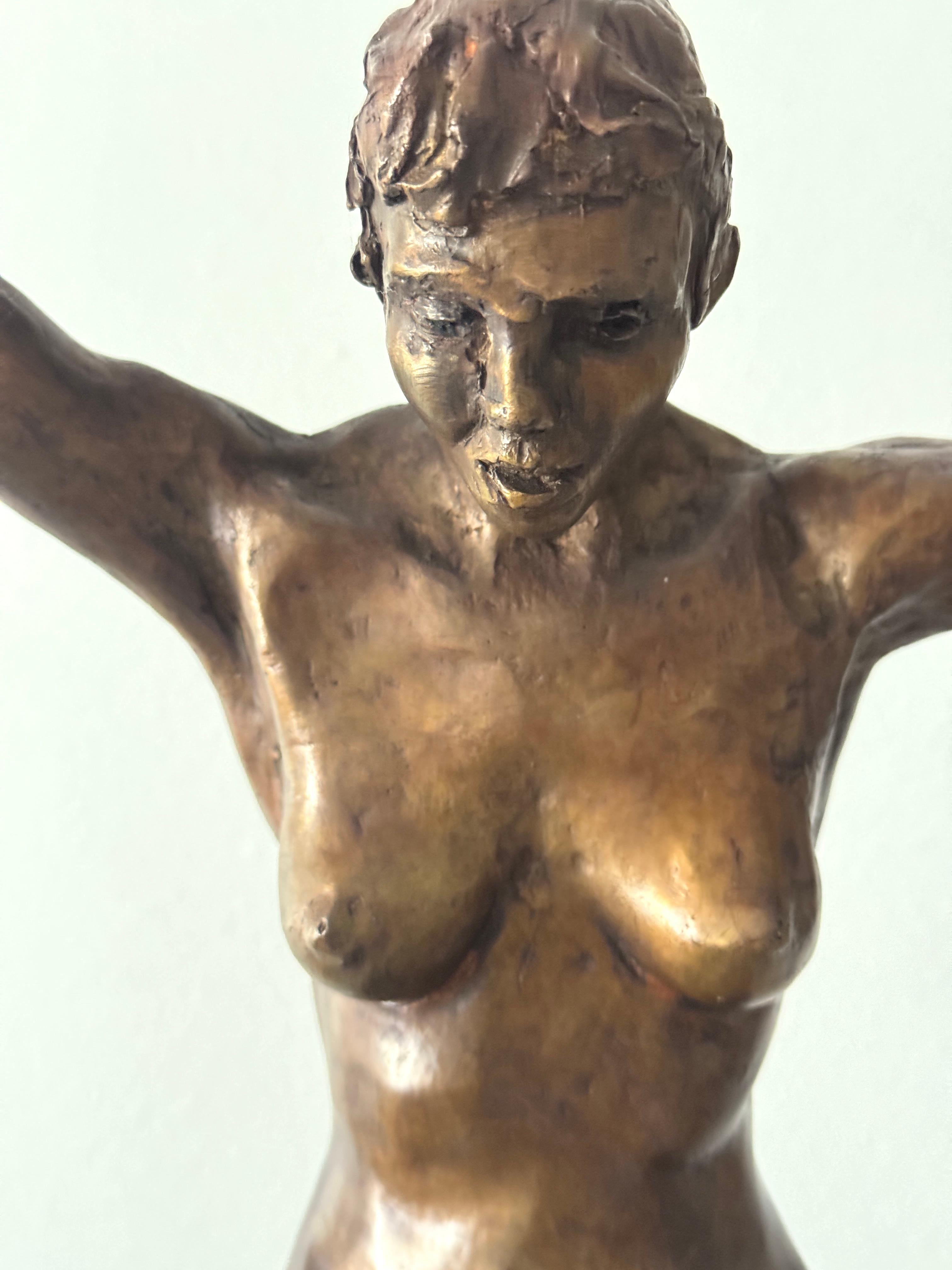 Sculpture en bronze d'un nu sauteur en vente 9