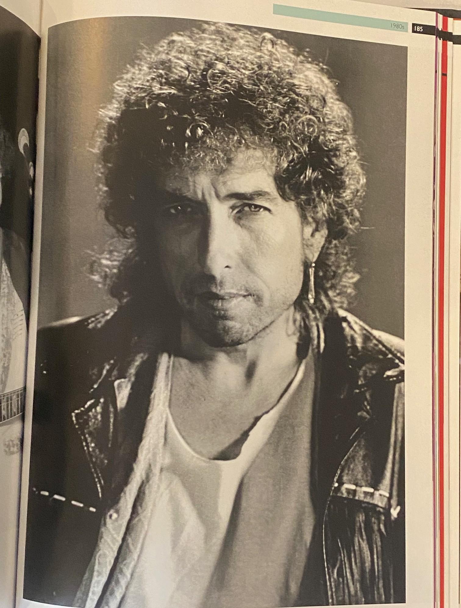 Bob Dylan Signed First Edition Hardover Photography Book His Life In Pictures en vente 9