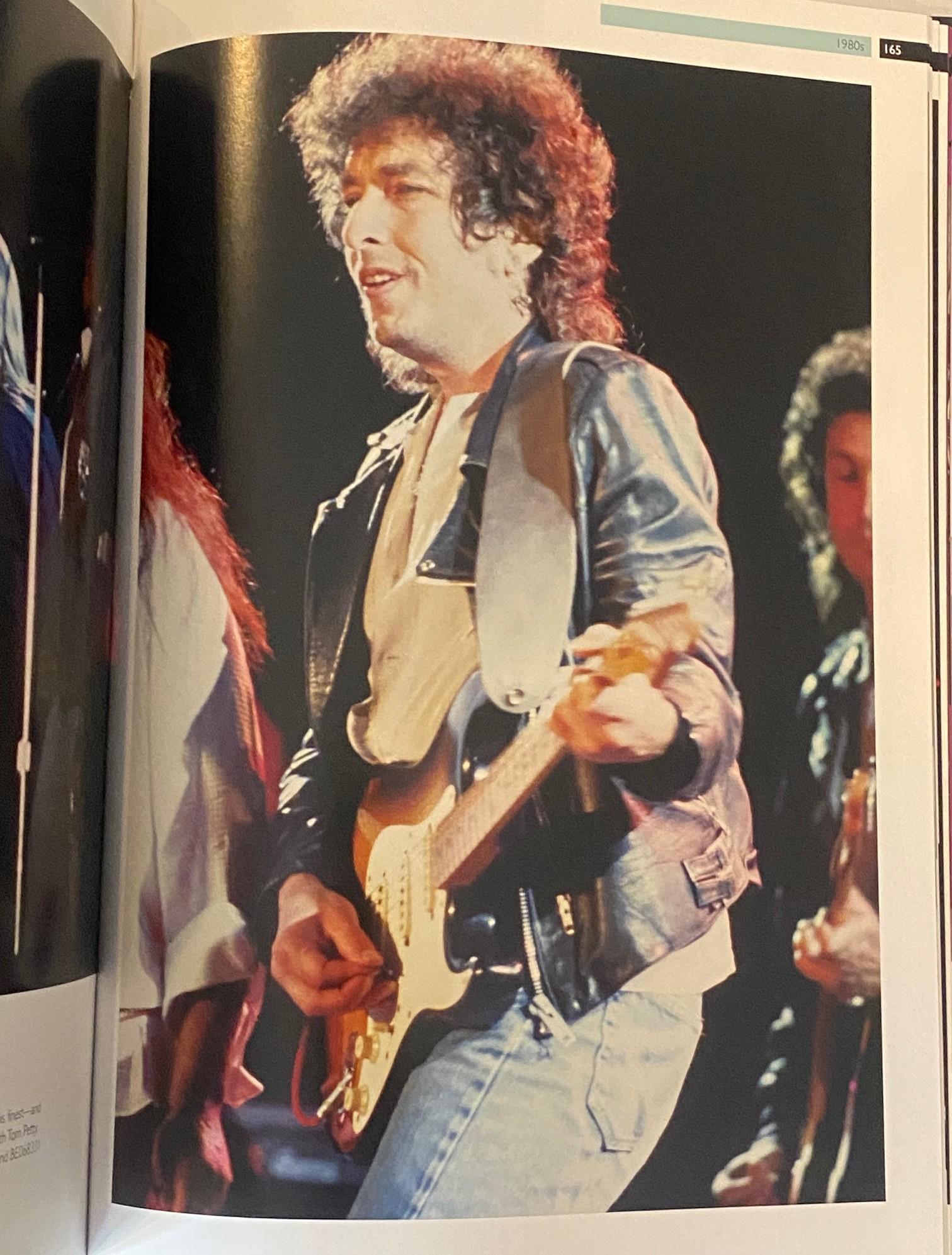 Bob Dylan Signed First Edition Hardover Photography Book His Life In Pictures en vente 10