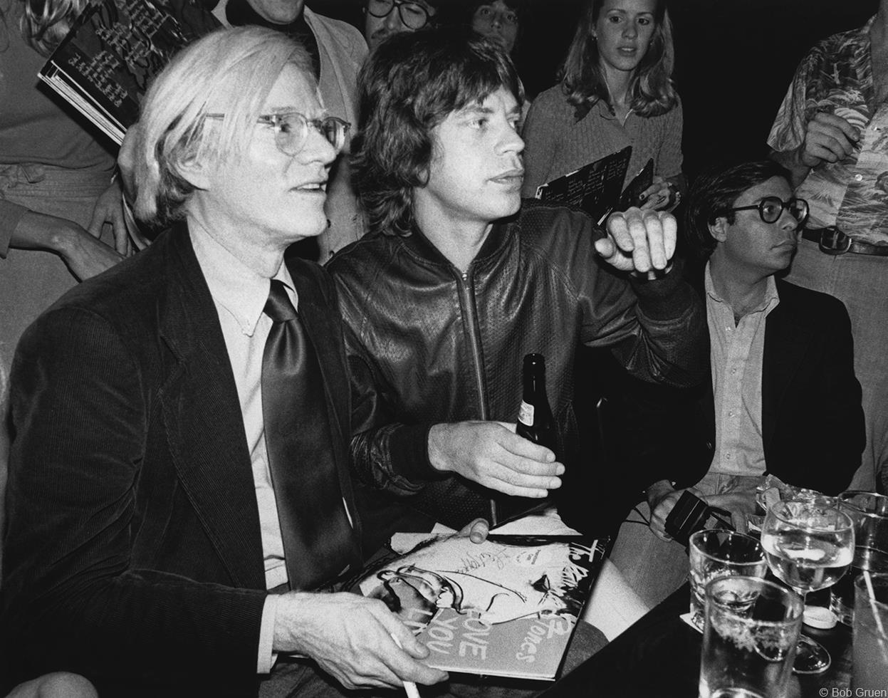 Portrait Photograph Bob Gruen - Andy Warhol & Mick Jagger, NYC 1977