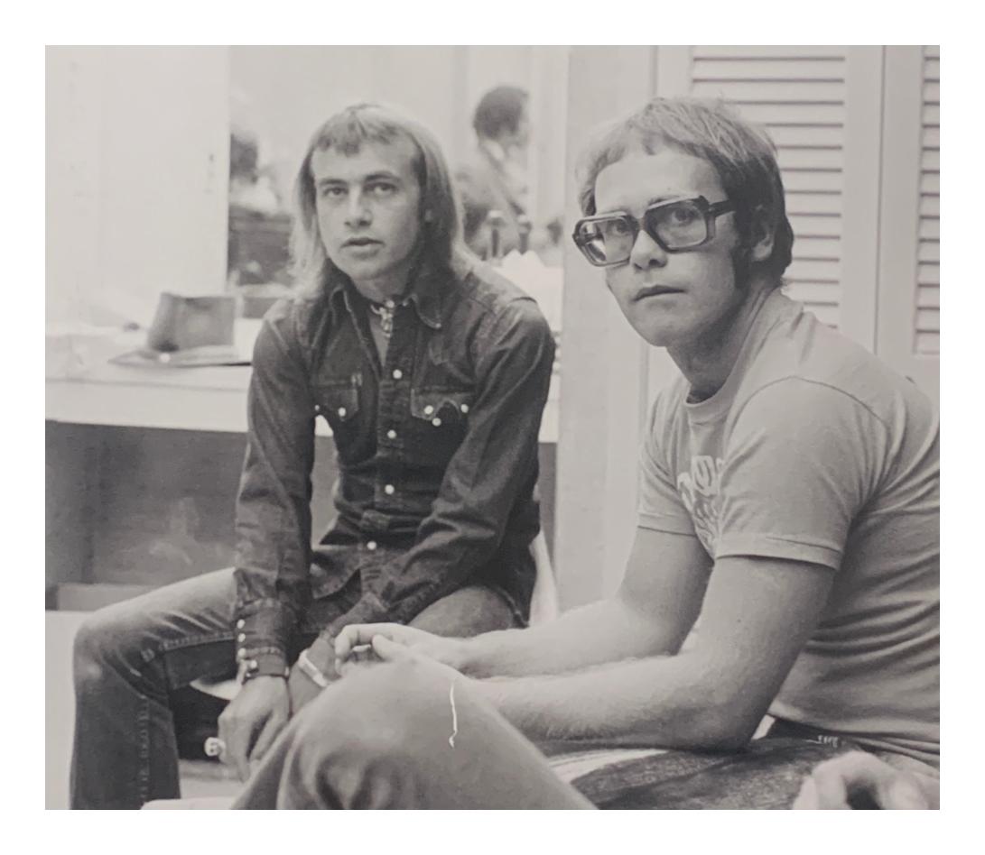 Black and White Photograph Bob Gruen - Bernie Taupin et Elton John, NYC 1971