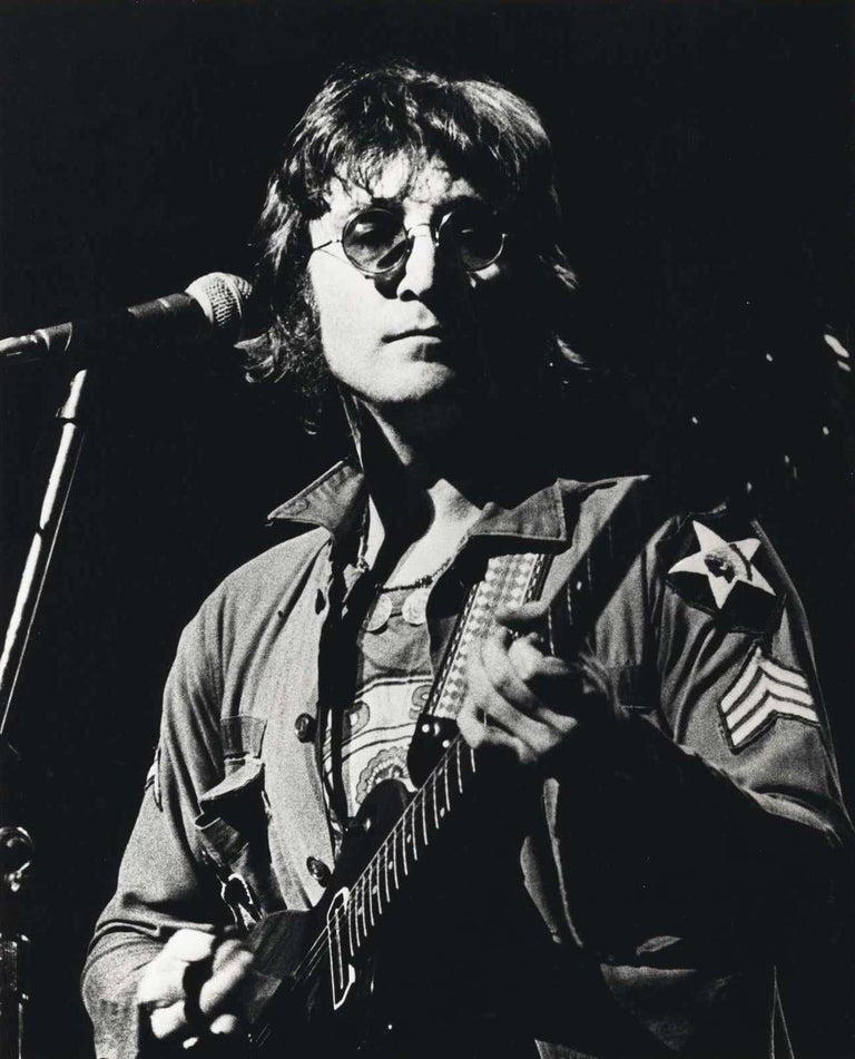 John Lennon Bob Gruen press photo (John Lennon at Madison Square Garden 1972) For Sale 2