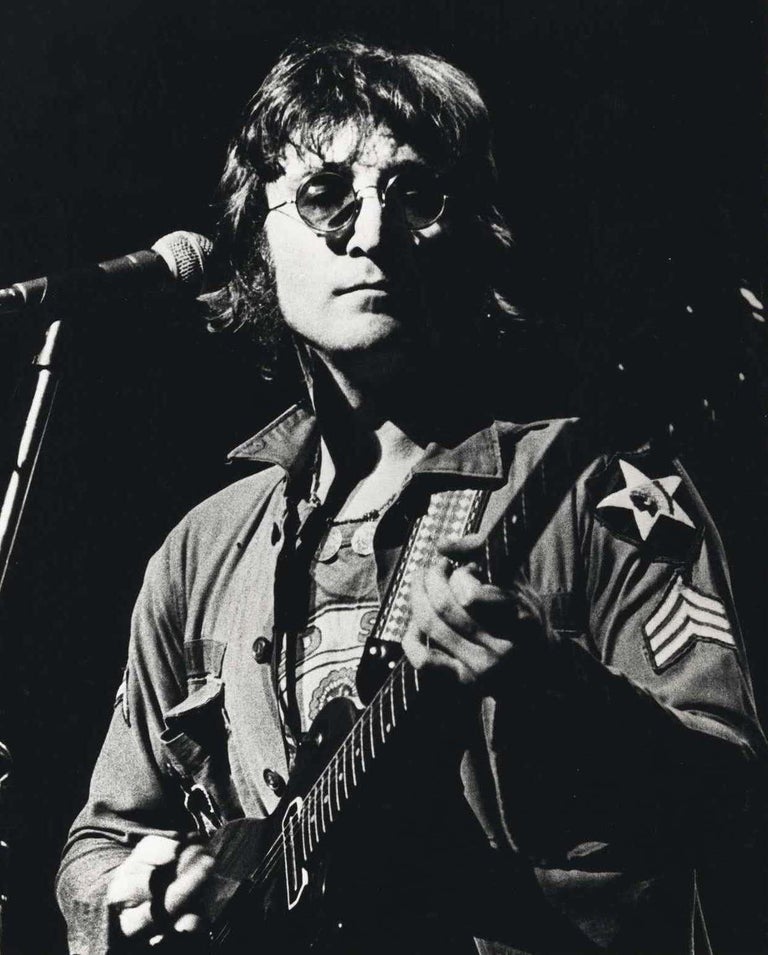 John Lennon Bob Gruen press photo (John Lennon at Madison Square Garden 1972) For Sale 3