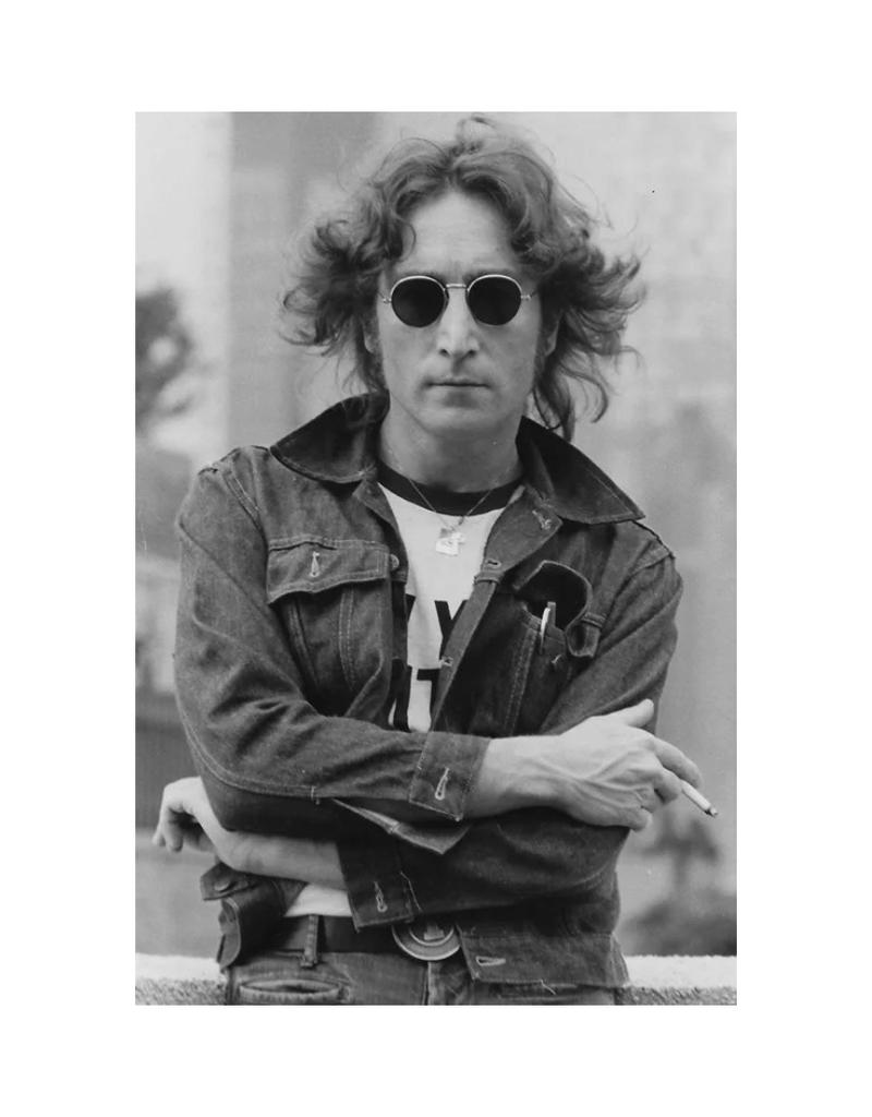 Bob Gruen Black and White Photograph – John Lennon NYC 1974