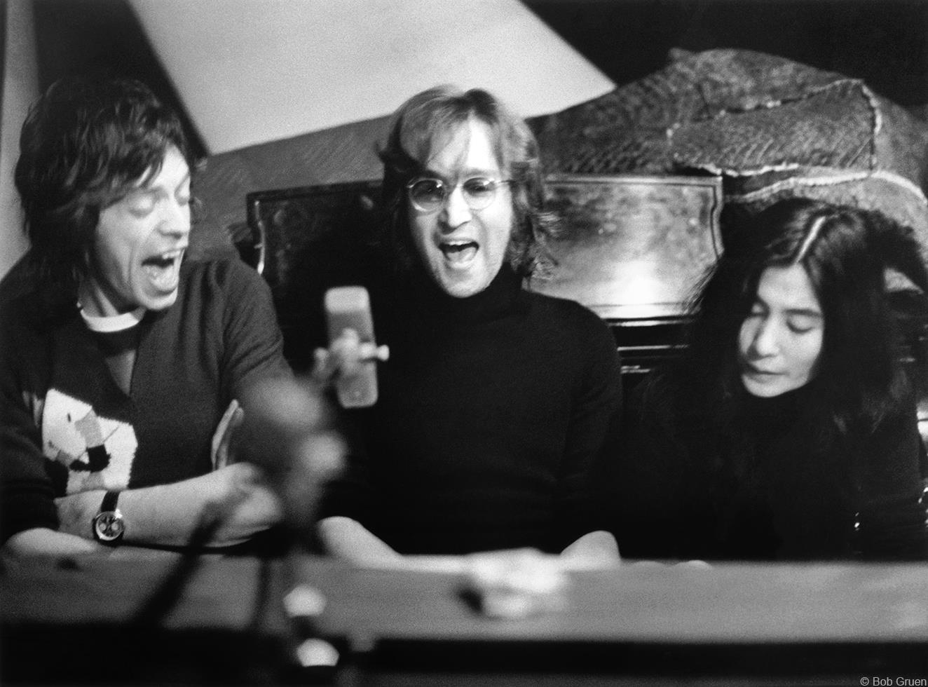 Bob Gruen Black and White Photograph - John Lennon, Yoko Ono & Mick Jagger, NYC, 1972