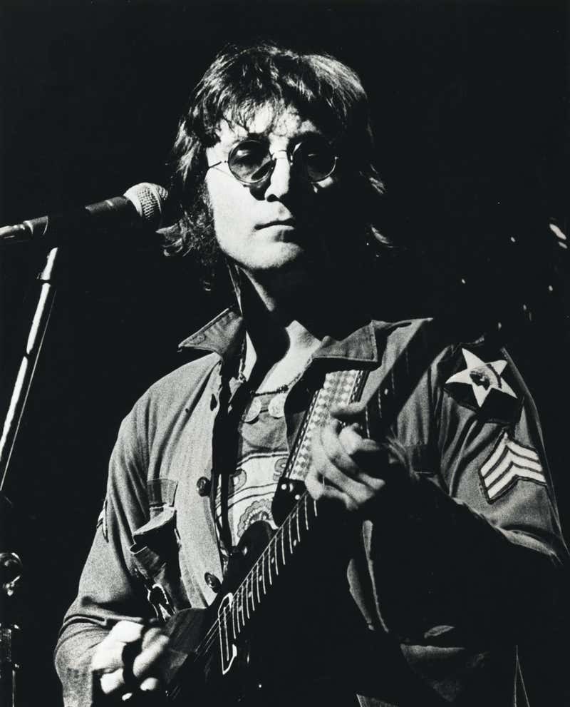 Bob Gruen - John Lennon Bob Gruen press photo (John Lennon at Madison ...