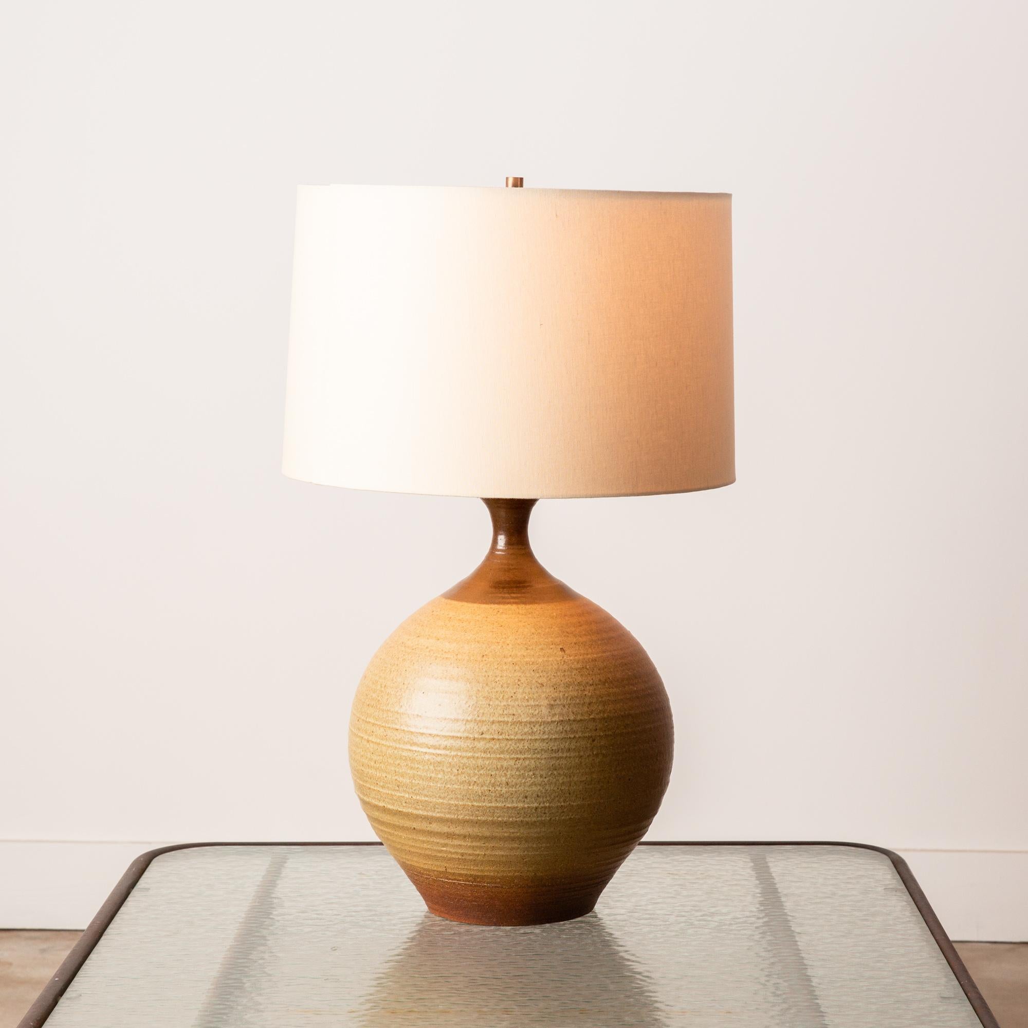 Glazed Bob Kinzie for Affiliated Craftsmen Large Stoneware Table Lamp