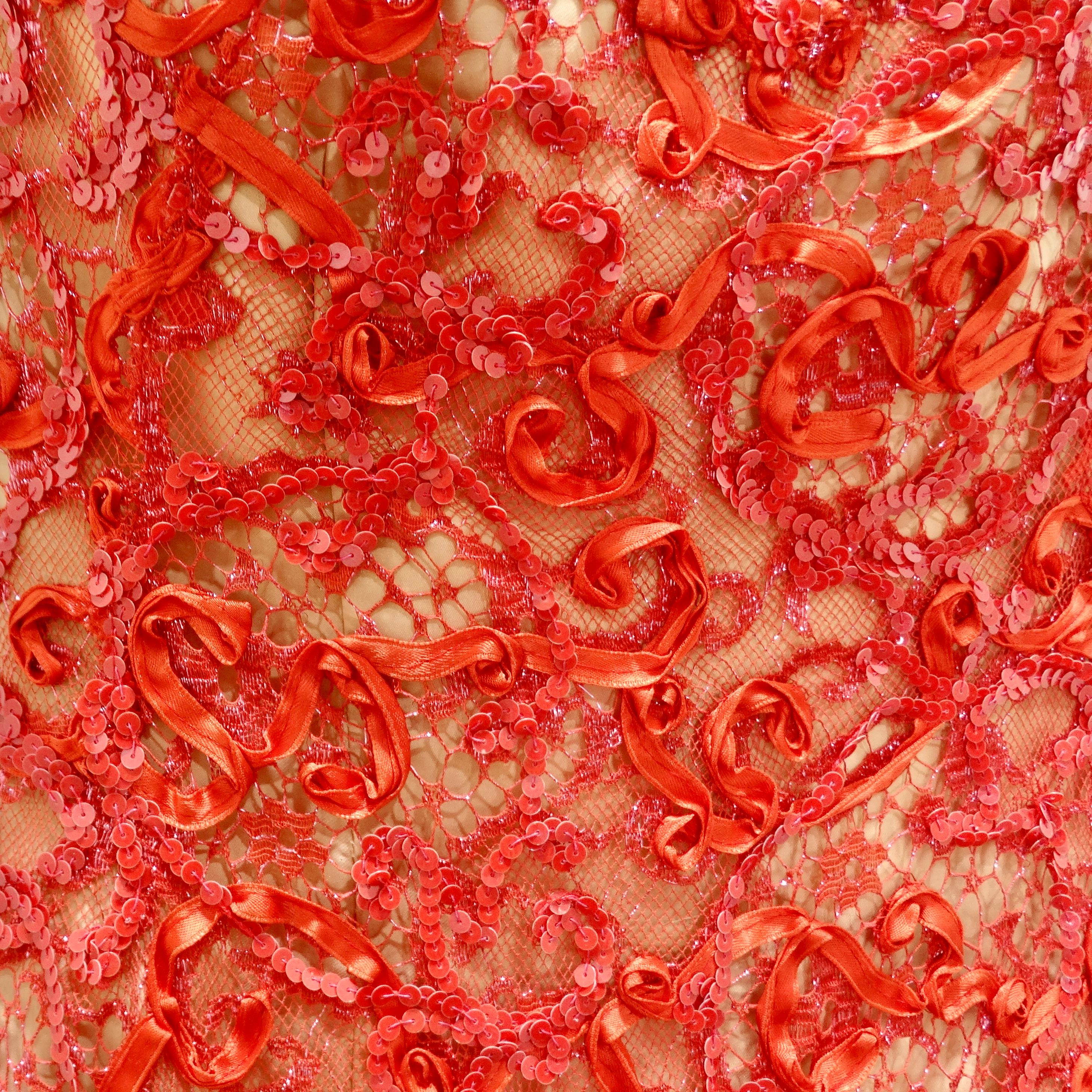 Bob Mackie 1980er Rotes Kleid aus perlenbesetzter Spitze für Damen oder Herren im Angebot